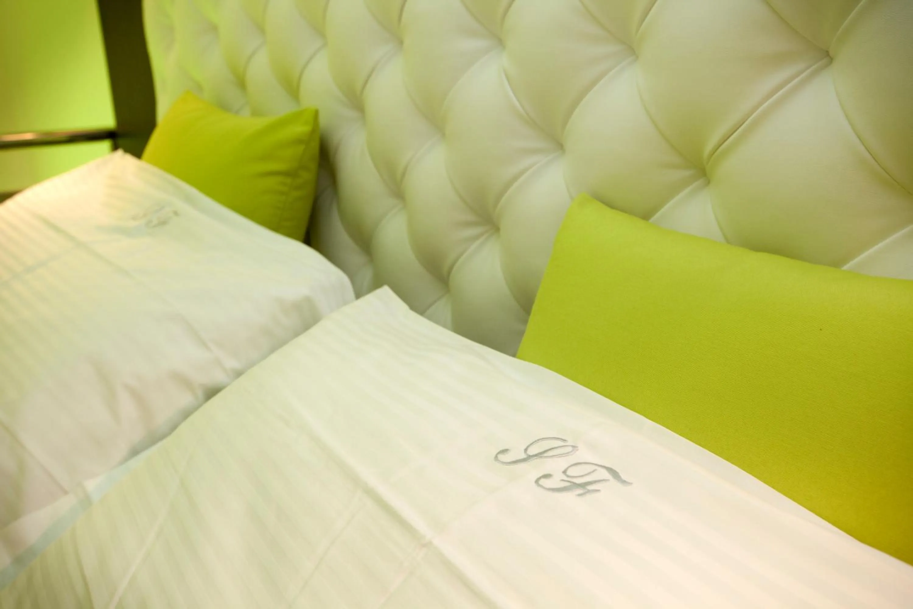 Decorative detail in Sorrento Flats