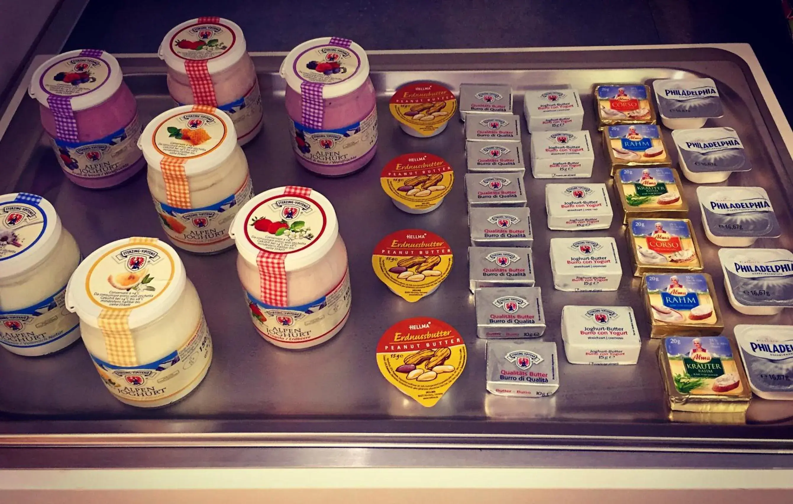 Breakfast in Sorrento Flats Breakfast in Sorrento Flats