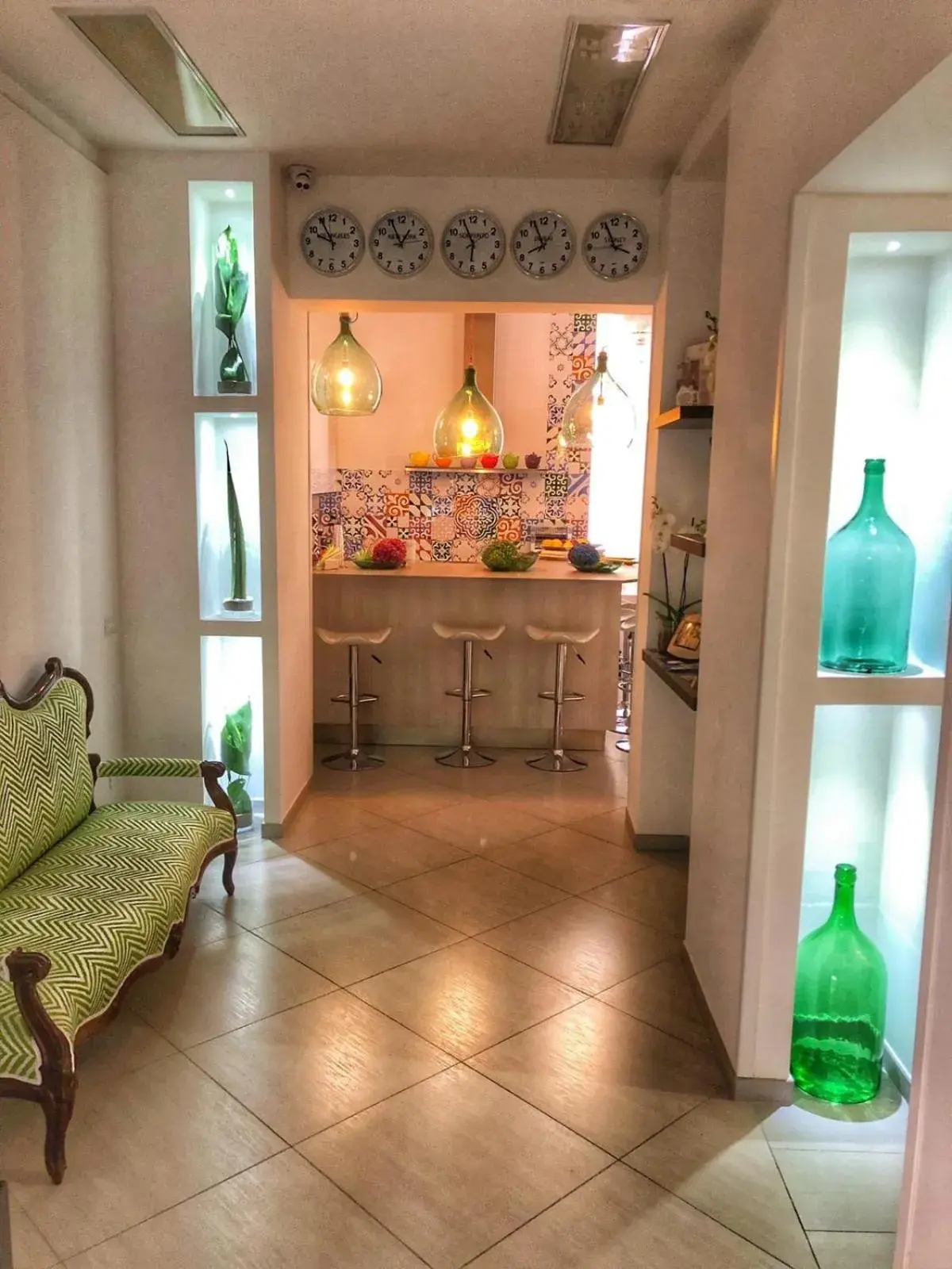 Restaurant/places to eat in Sorrento Flats Restaurant/places to eat in Sorrento Flats