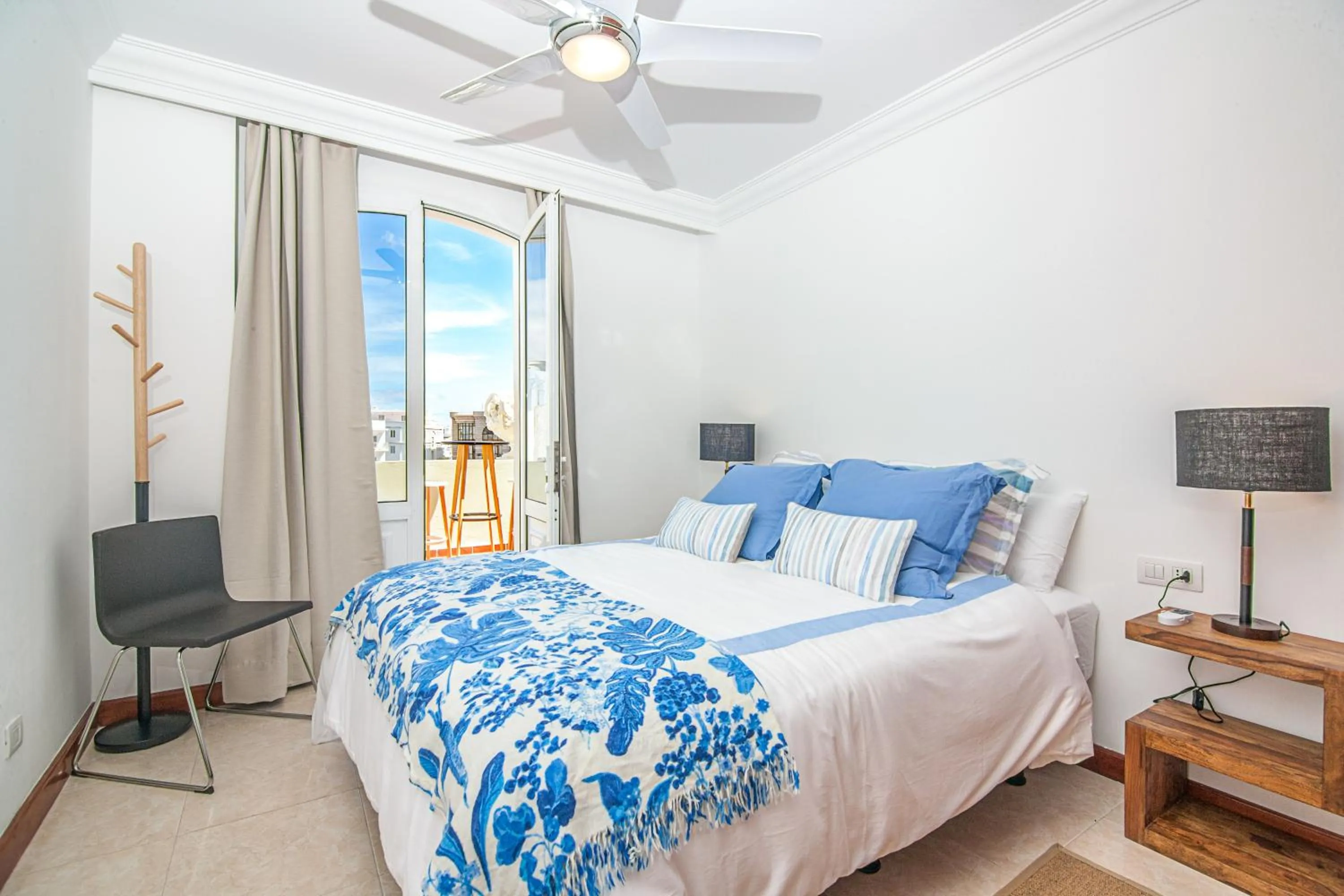 Rooms & Suites Terrace 4C - Central Arrecife, Lanzarote - Free Parking