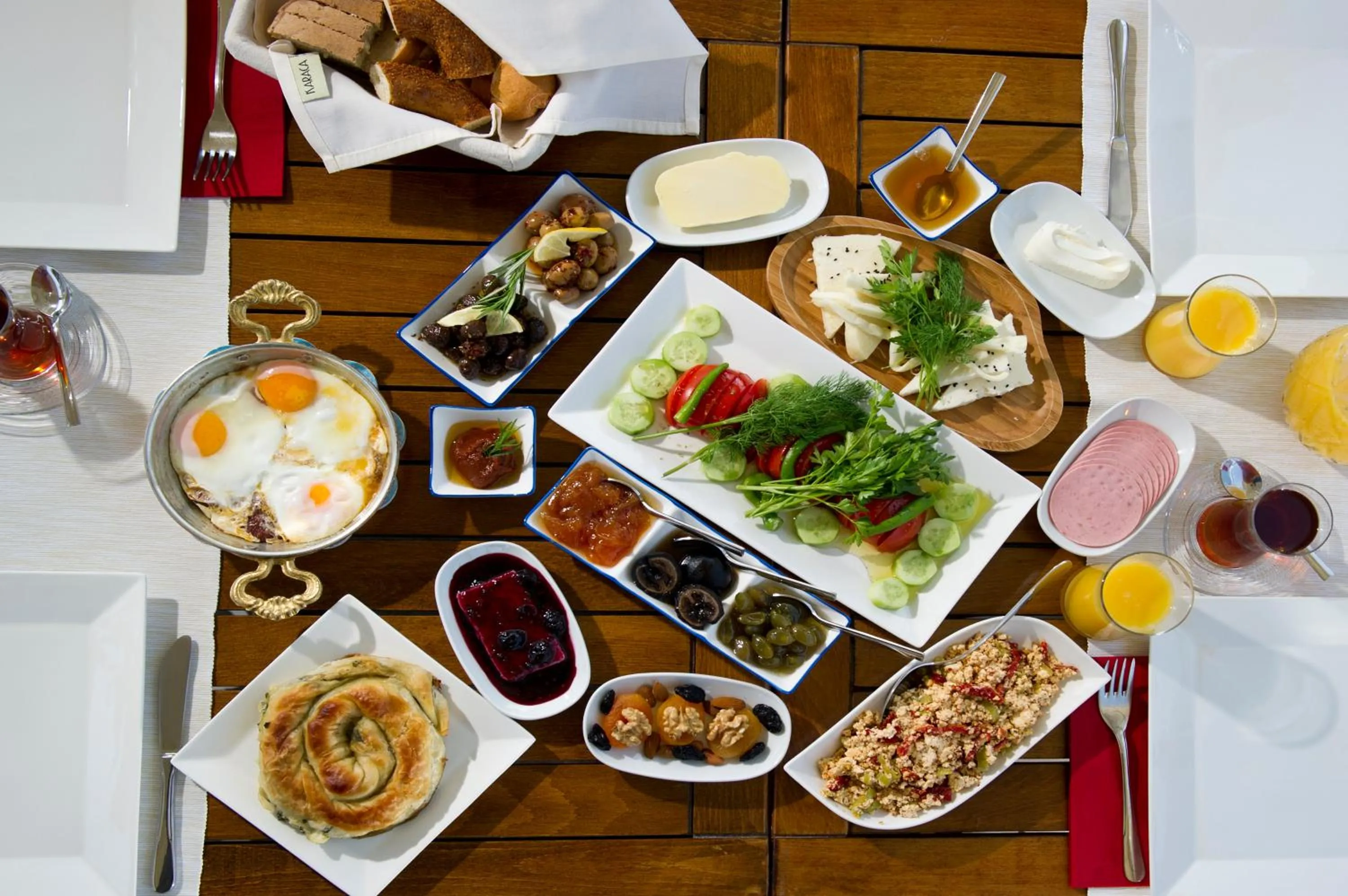 Breakfast in Lodos Hotel