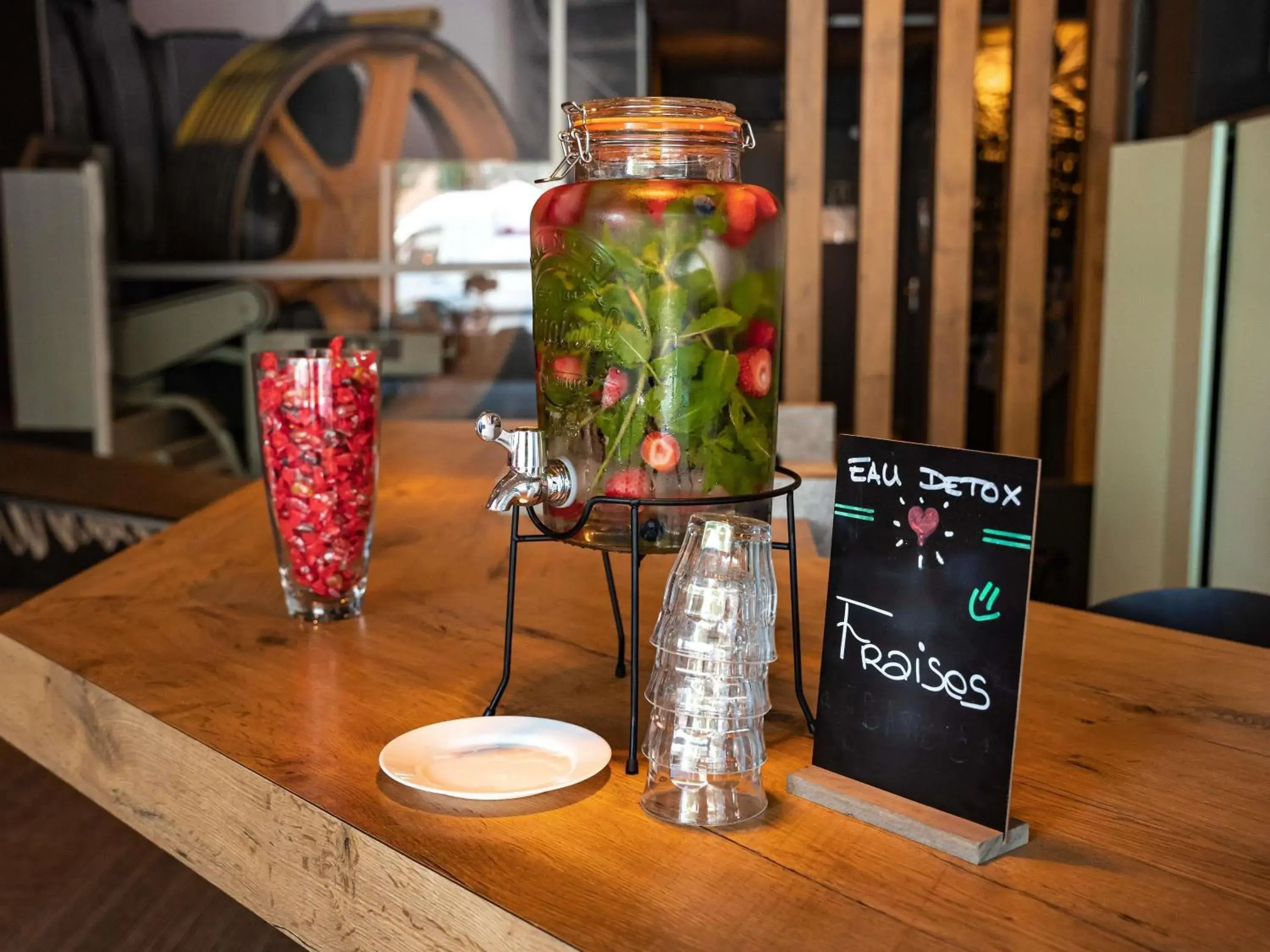 Property building in Ibis Alès Centre Ville Property building in Ibis Alès Centre Ville