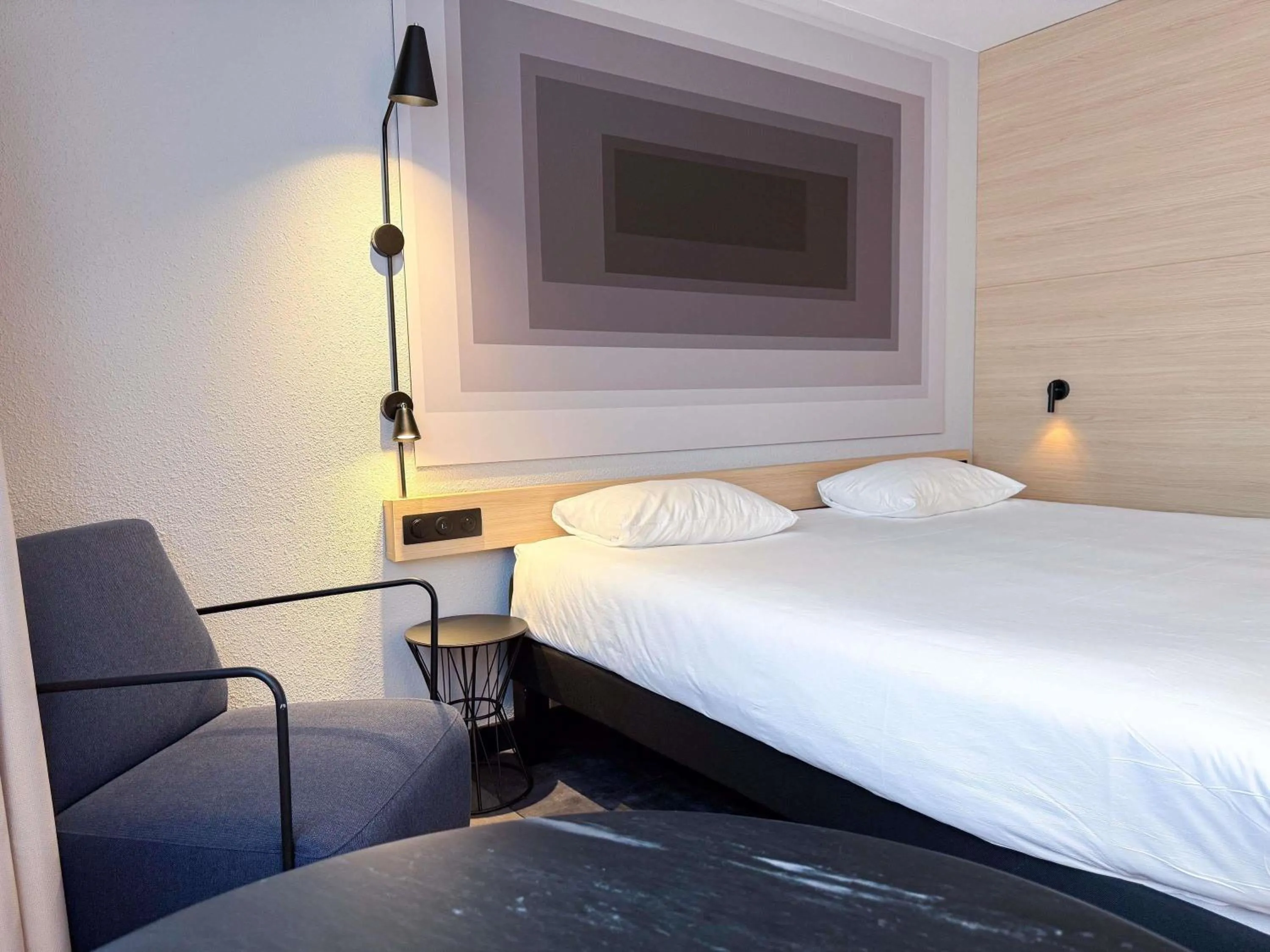 Bedroom, Bed in Ibis Alès Centre Ville