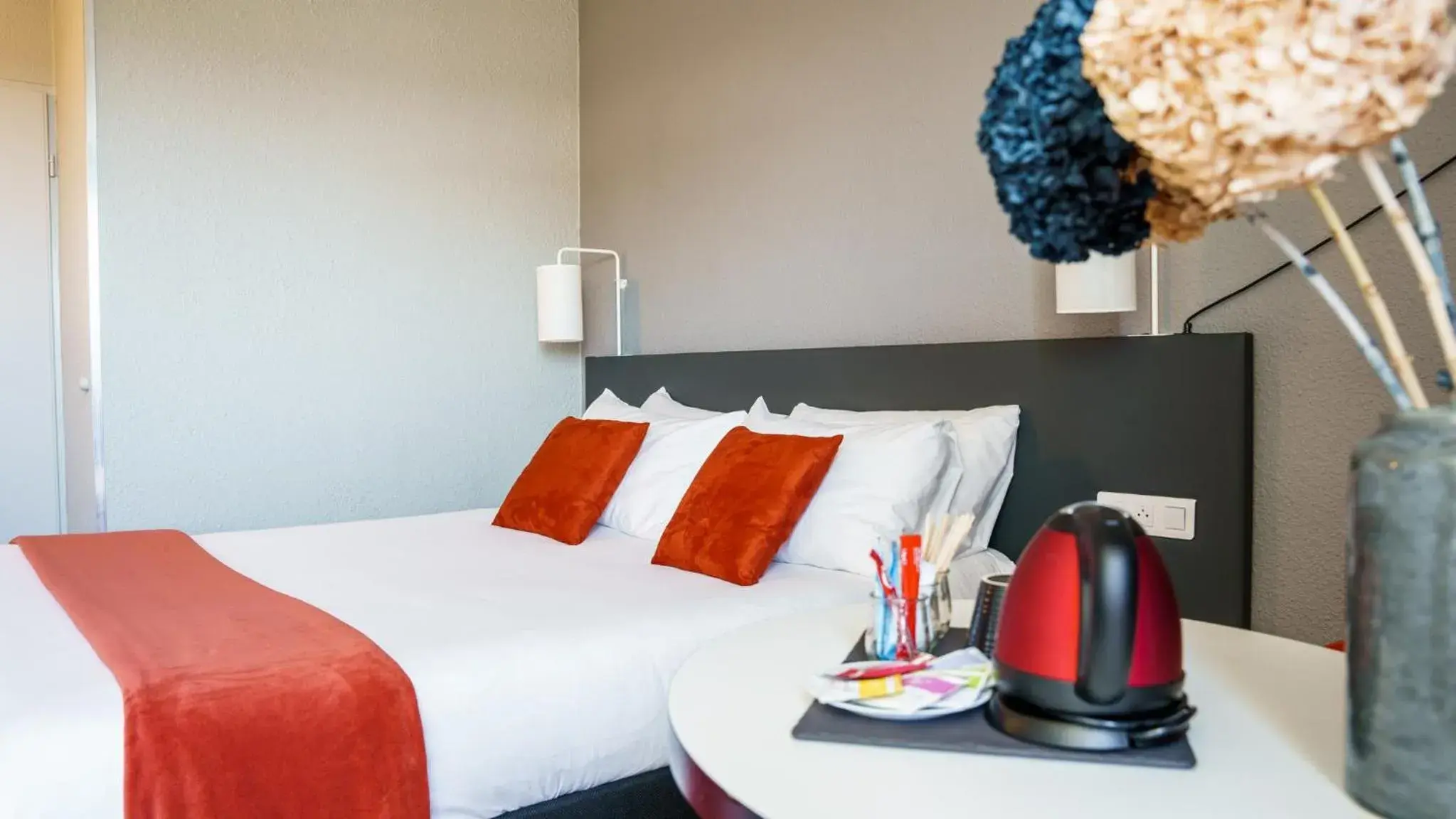 Bed in Ibis Alès Centre Ville Bed in Ibis Alès Centre Ville