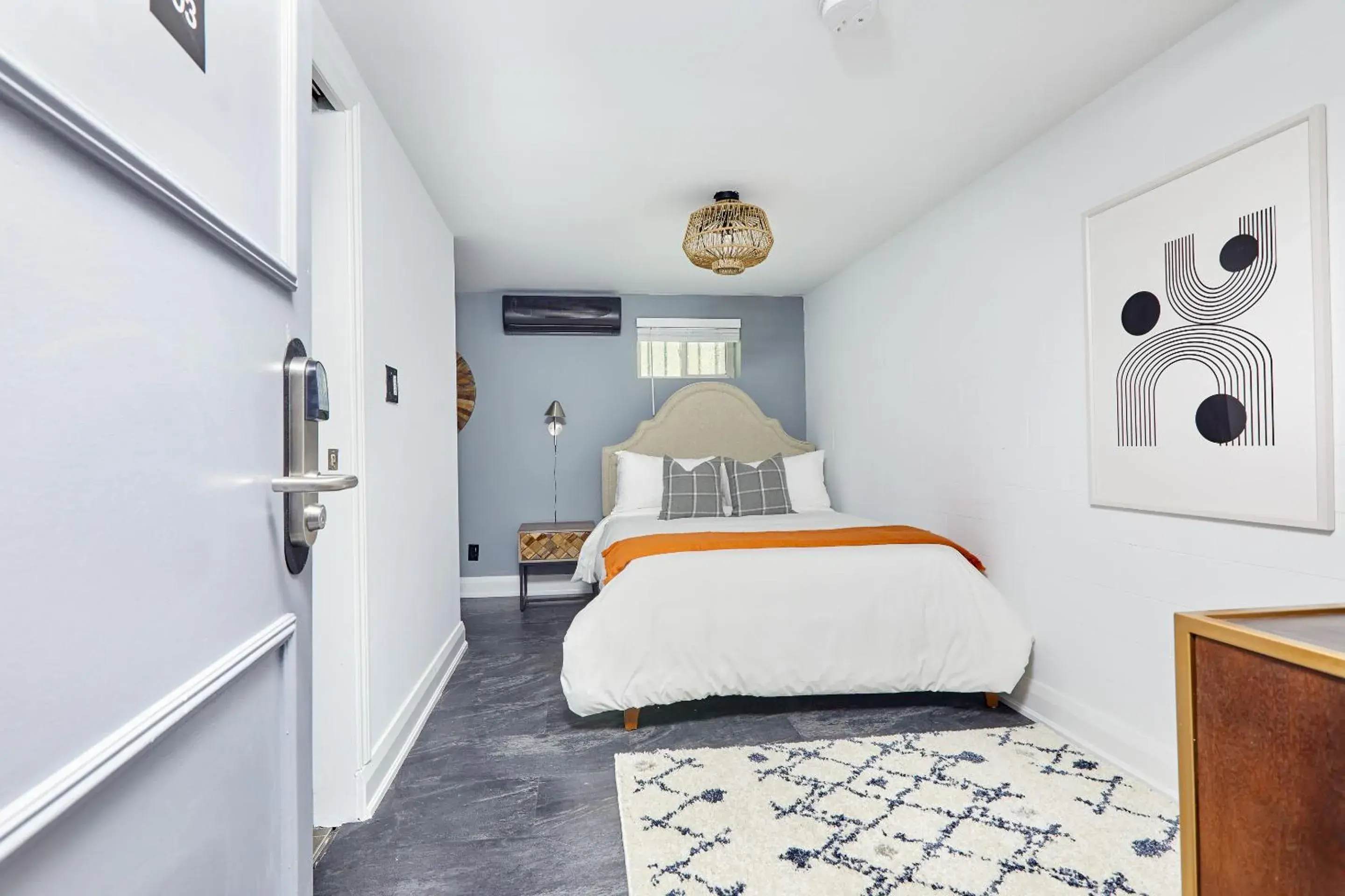 Small Double Room in Sonder The Wellesley Small Double Room in Sonder The Wellesley