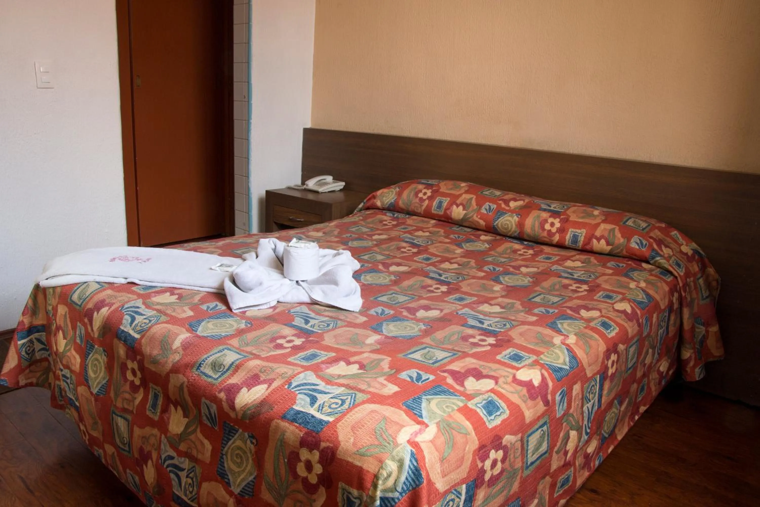 Bed in HOTEL ESTADIO S.A