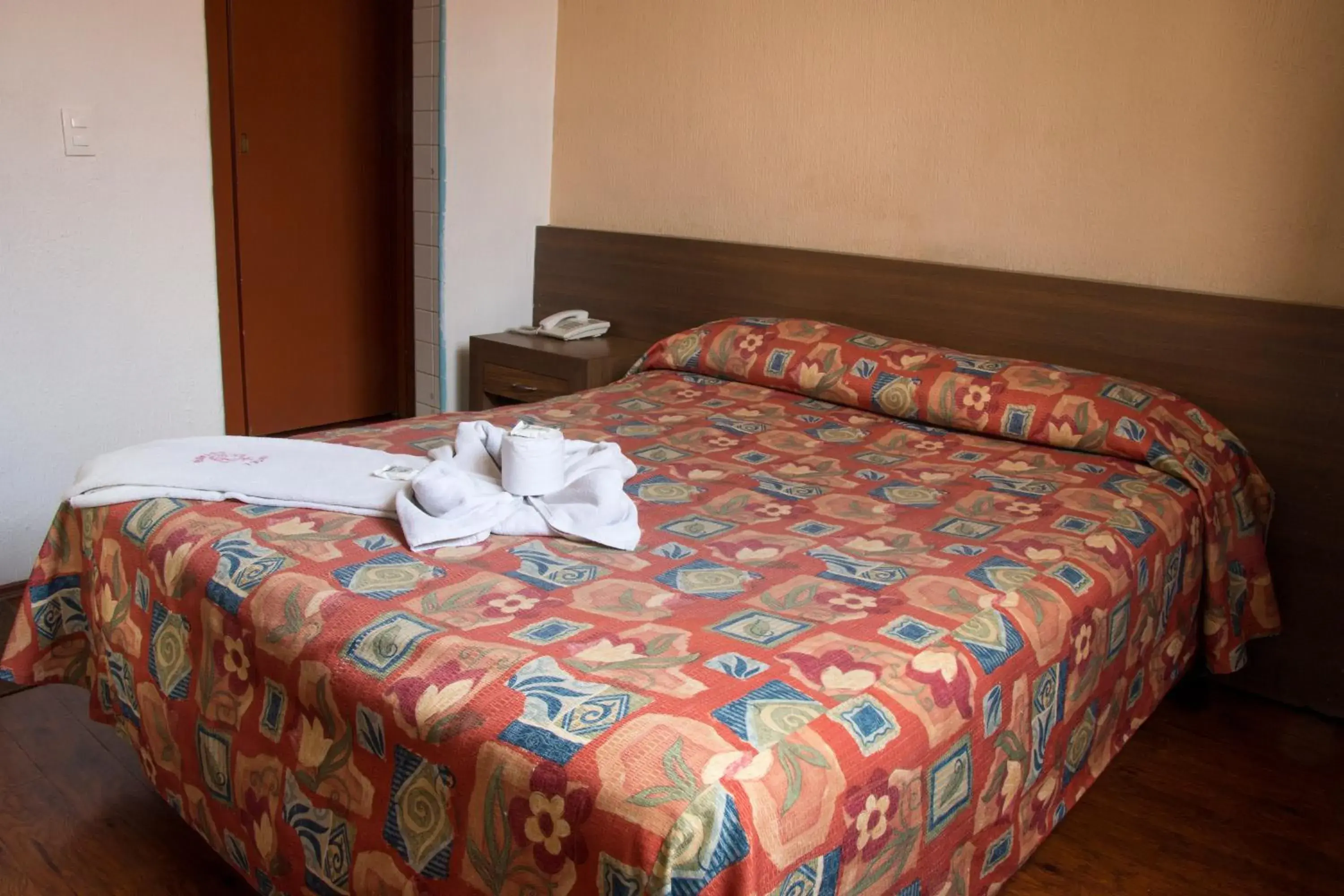 Standard Queen Room - single occupancy in HOTEL ESTADIO S.A Standard Queen Room - single occupancy in HOTEL ESTADIO S.A