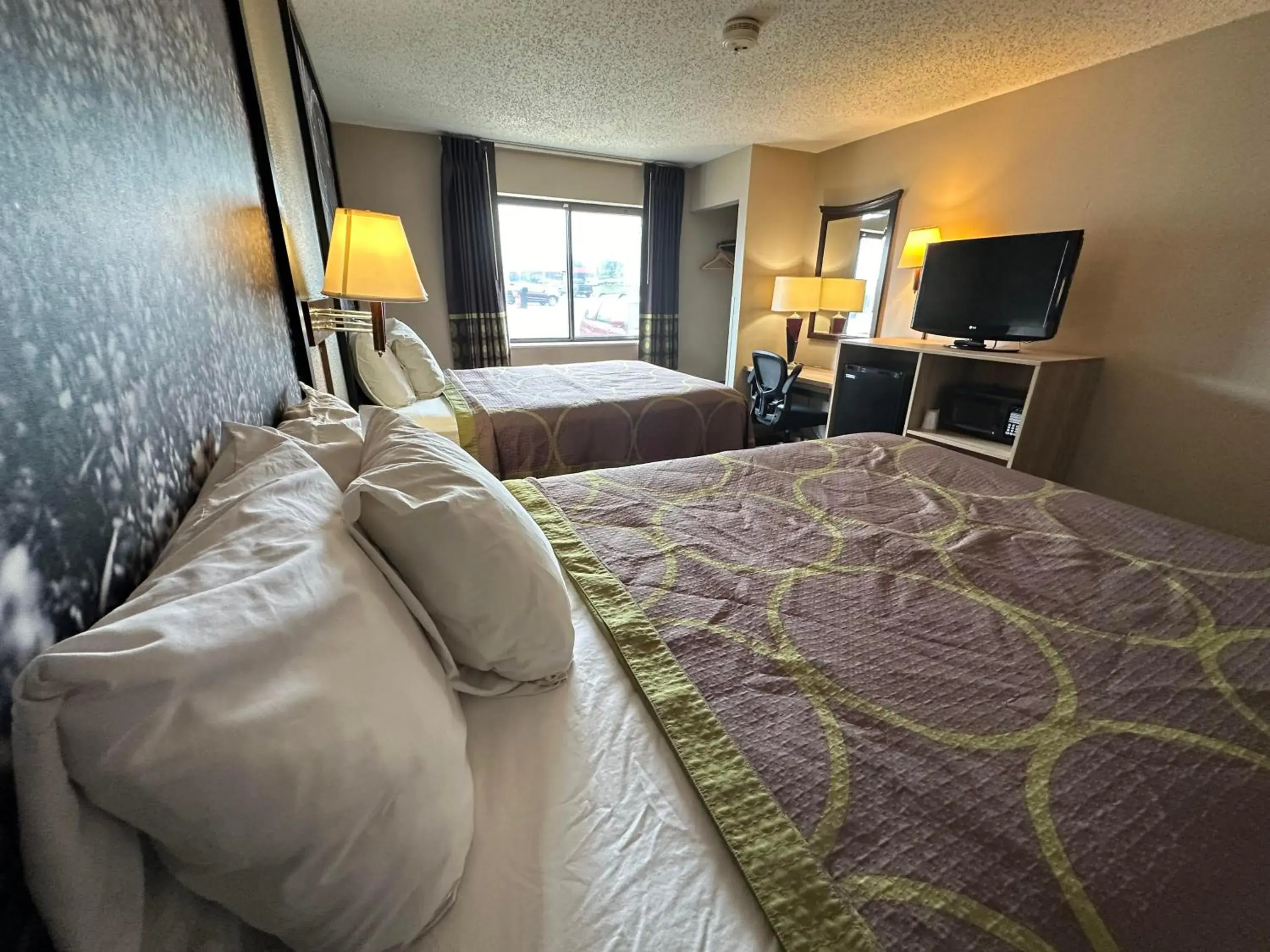 Bed in Super 8 by Wyndham Allentown Kutztown Area Bed in Super 8 by Wyndham Allentown Kutztown Area