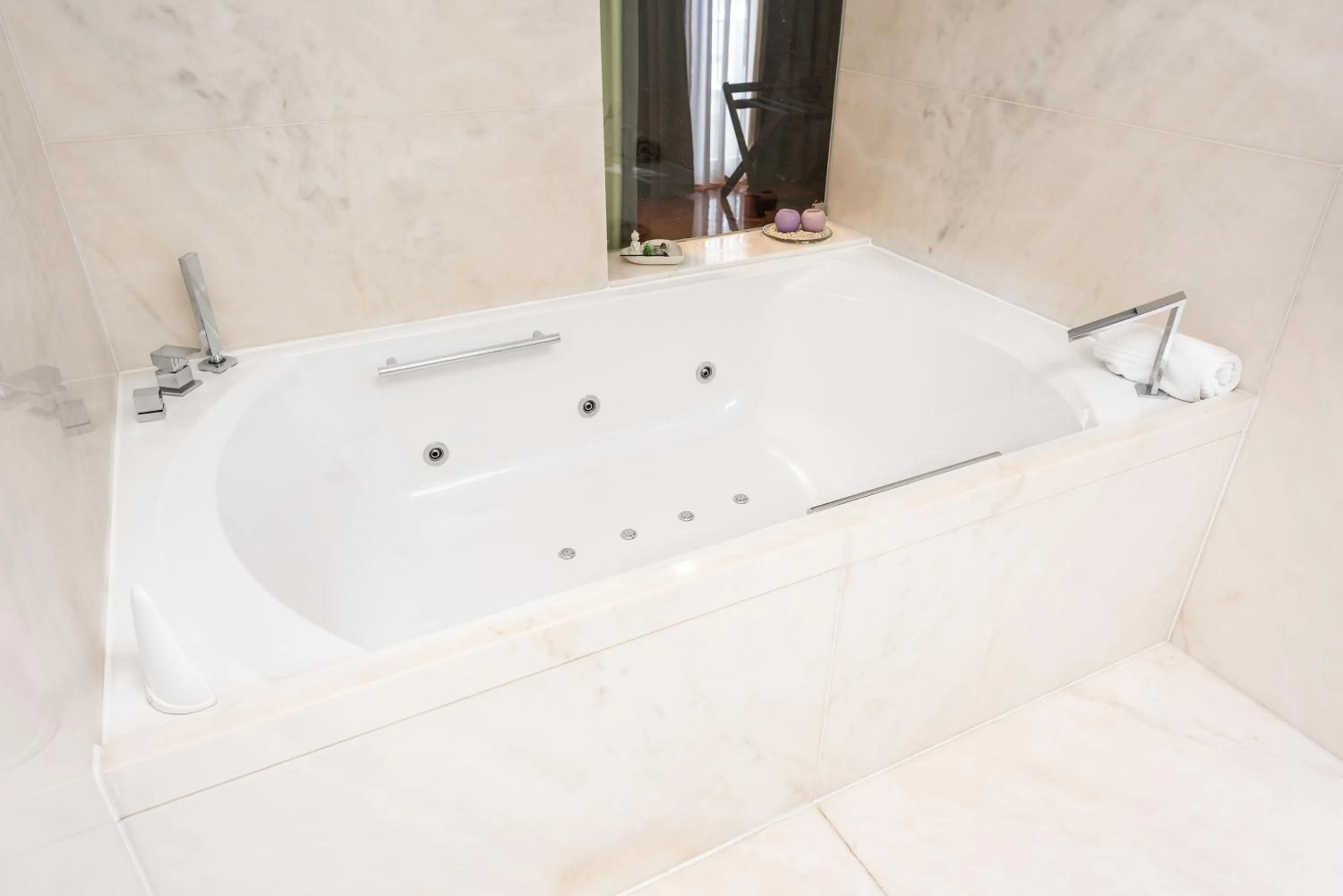 Hot Tub in Hotel dos Zimbros