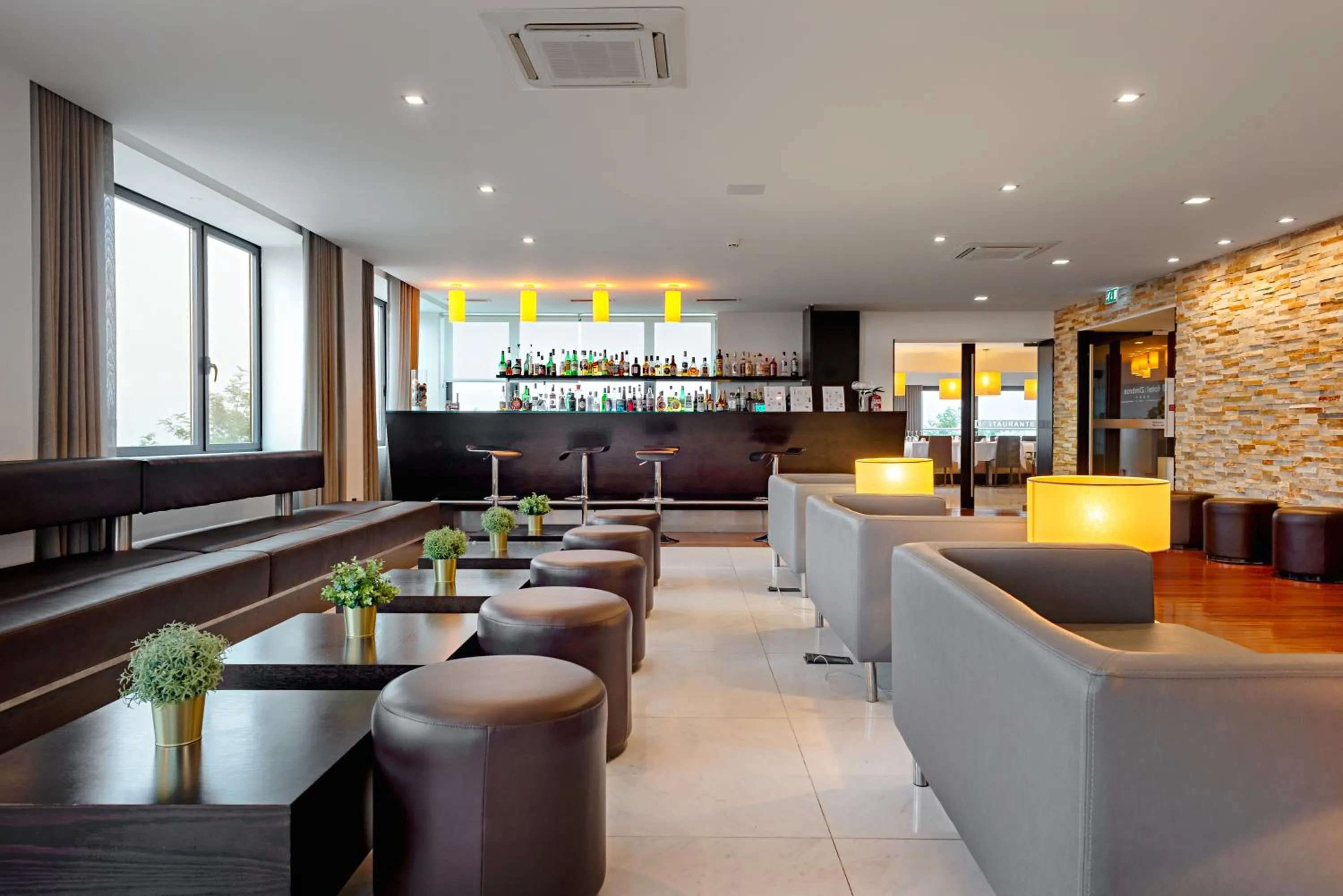 Lounge or bar in Hotel dos Zimbros