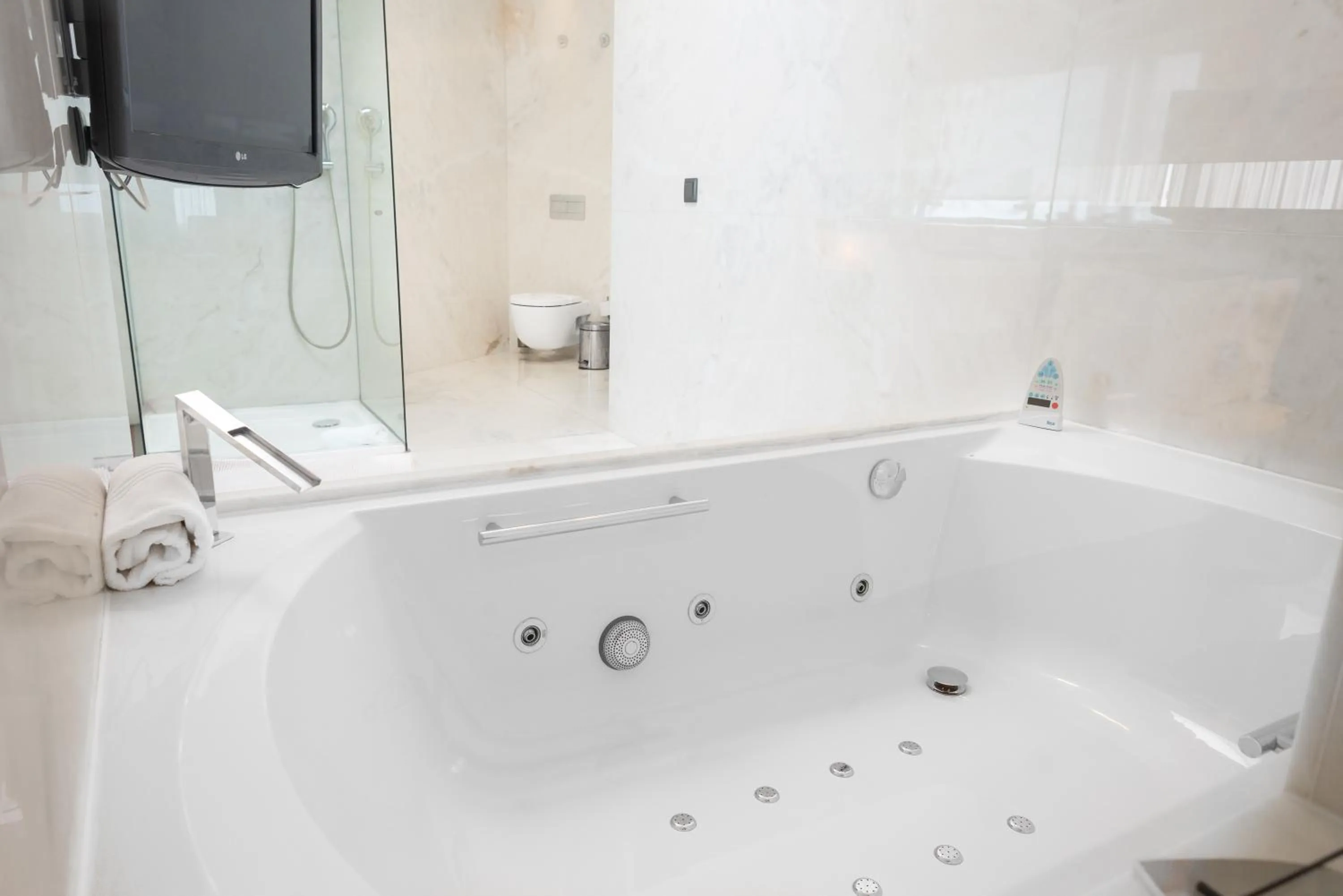 Photo of the whole room in Hotel dos Zimbros