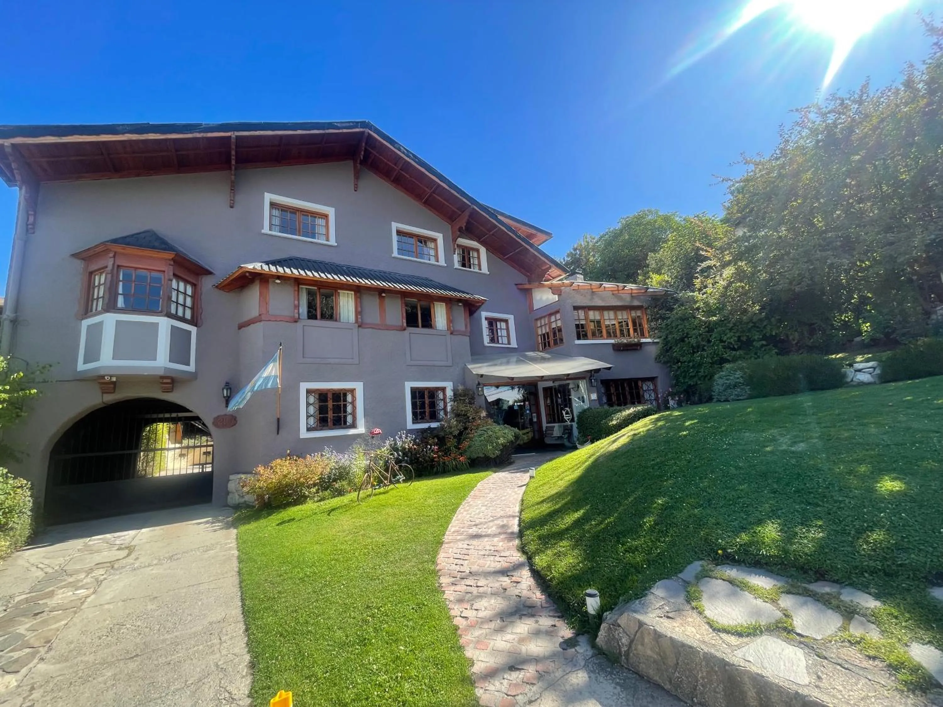 Facade/entrance in Las Marianas Hotel
