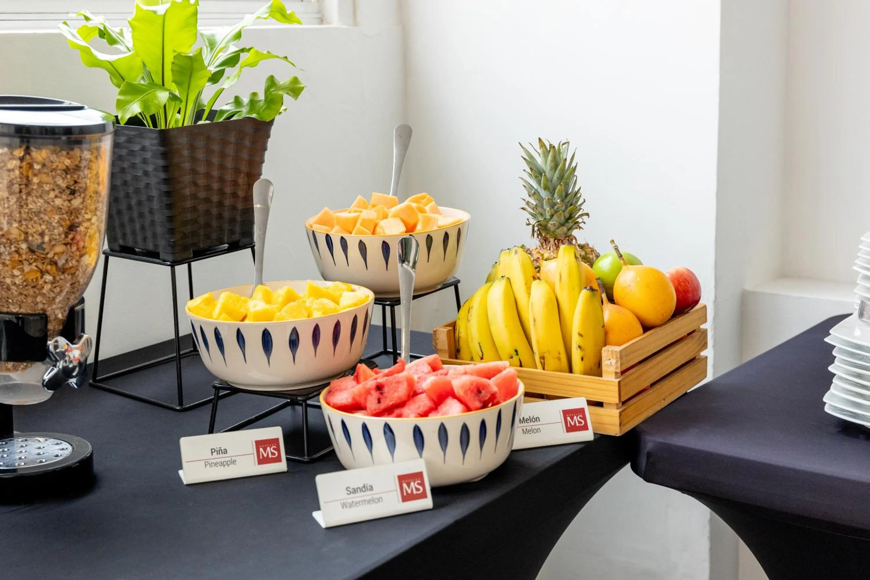 Breakfast in Basic Hotel Centenario by Hoteles MS