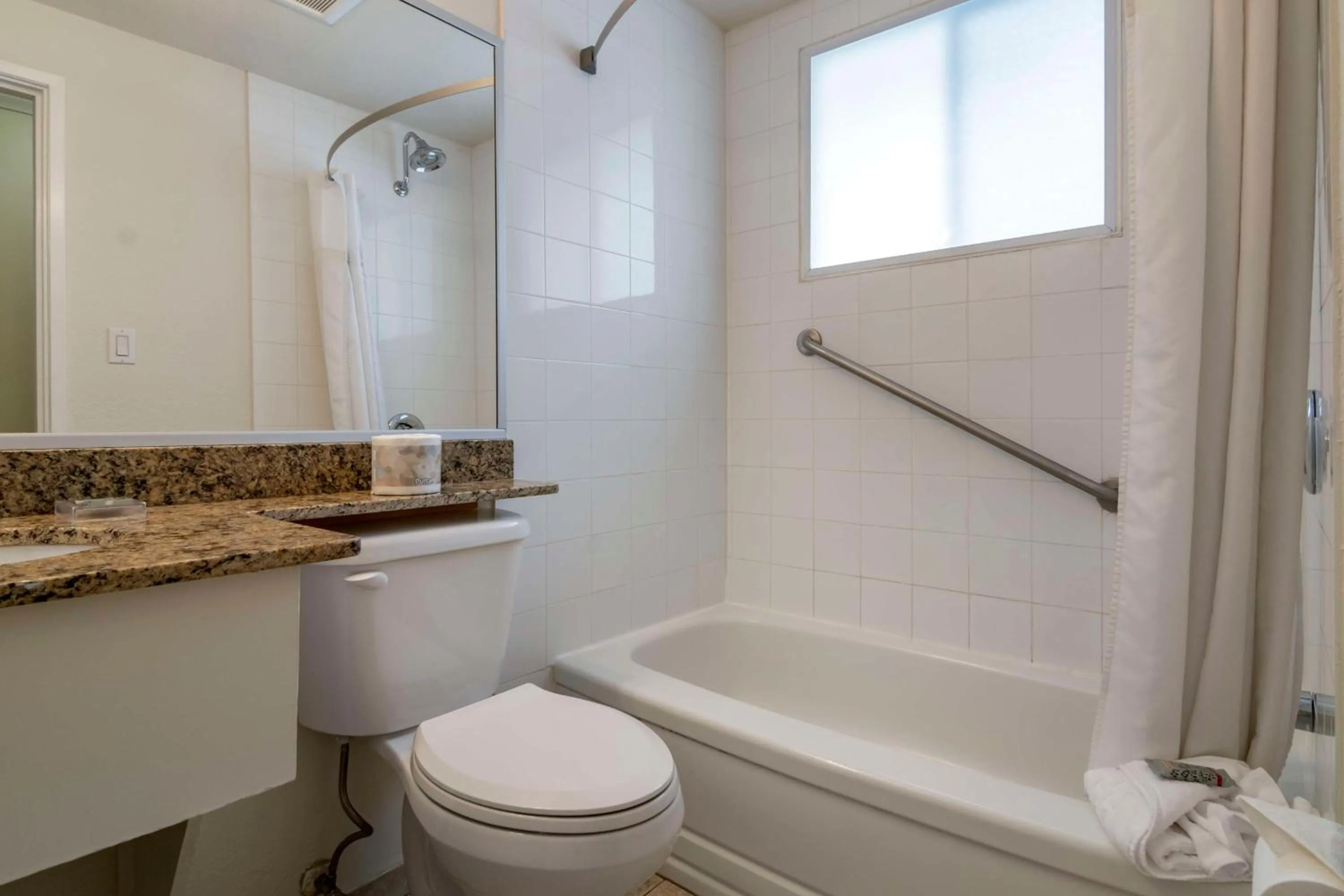 Bathroom in Best Western Inn at Penticton