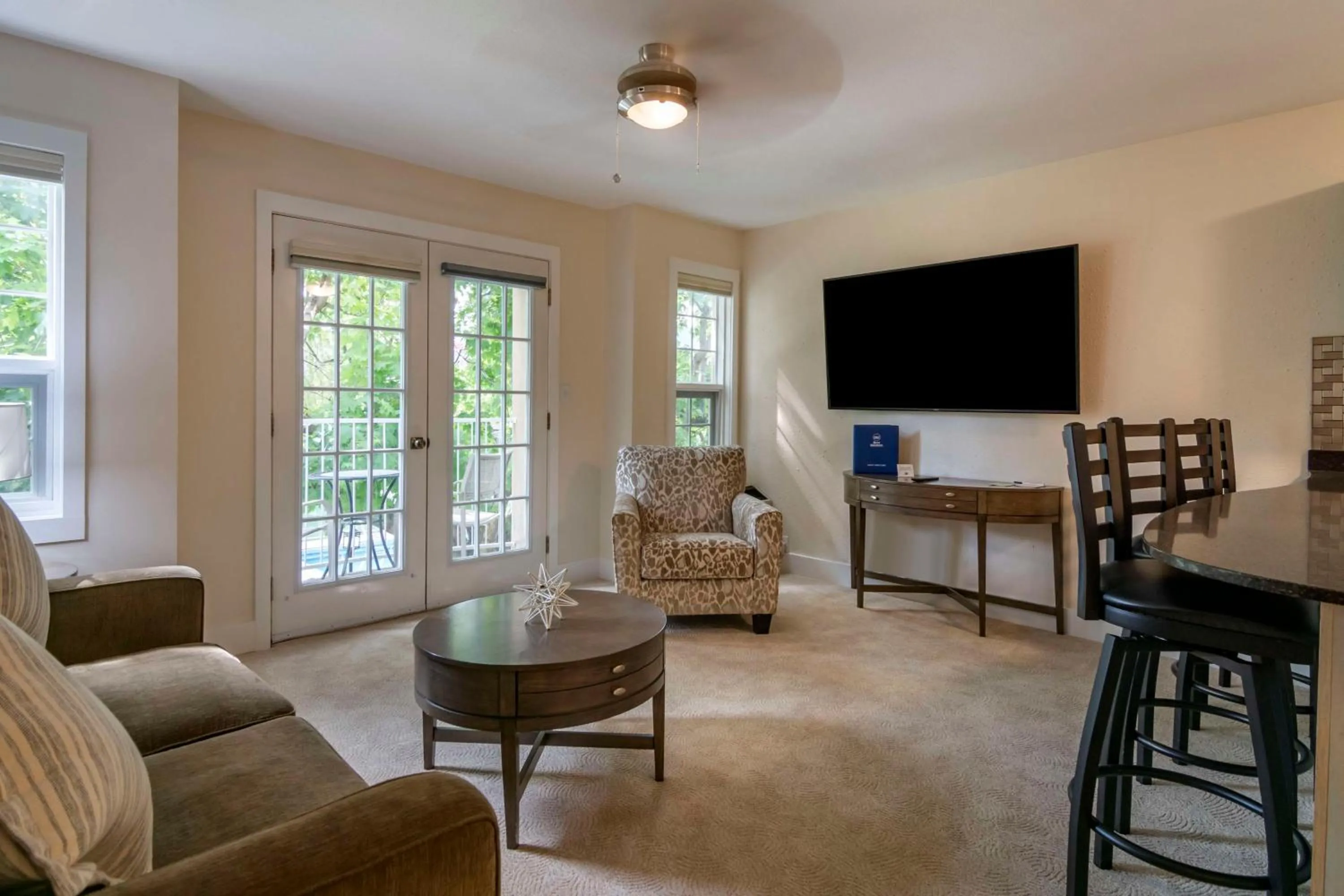 Bedroom in Best Western Inn at Penticton