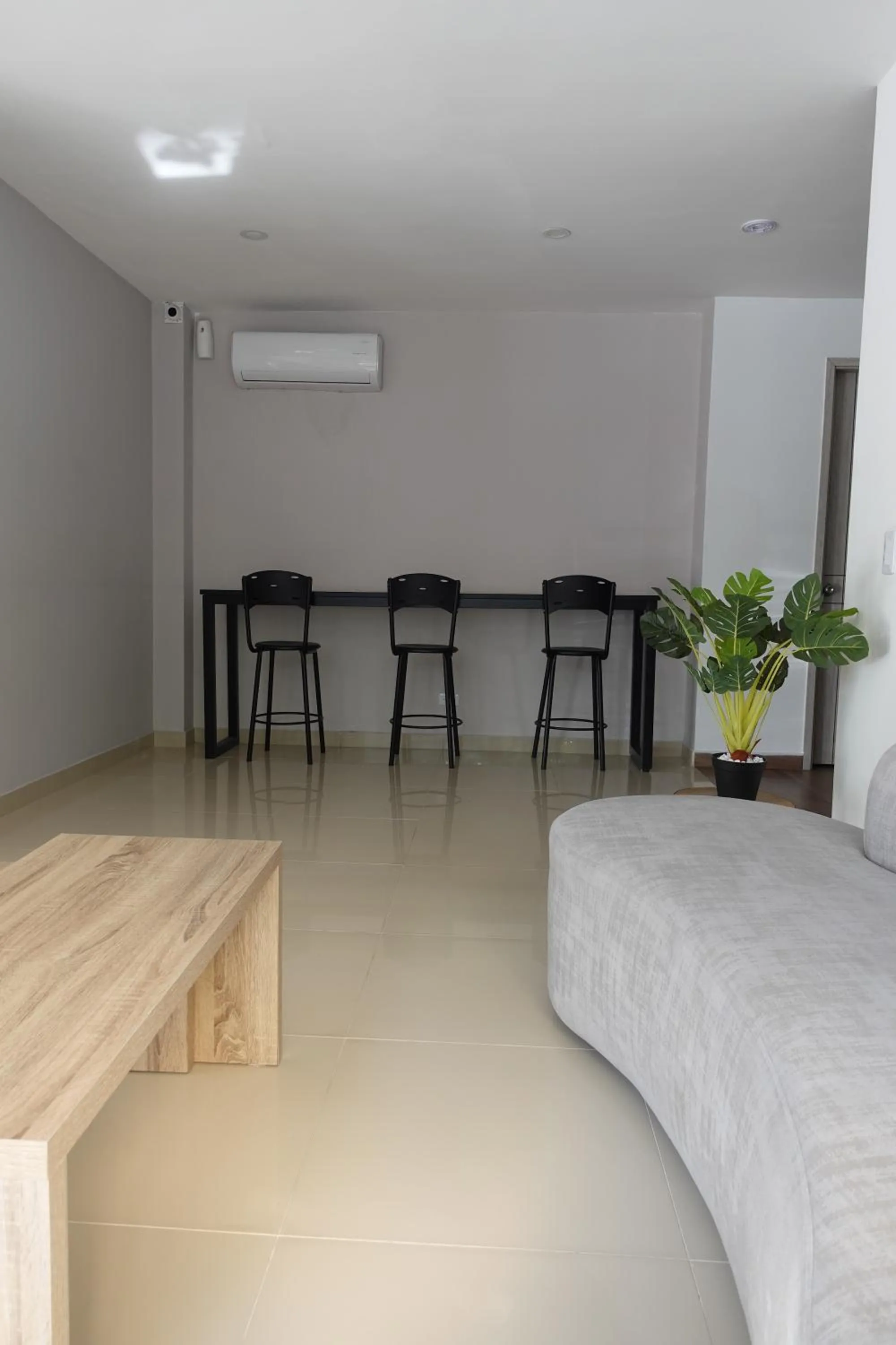 Bed in Basic Hotel Chipichape by Hoteles MS