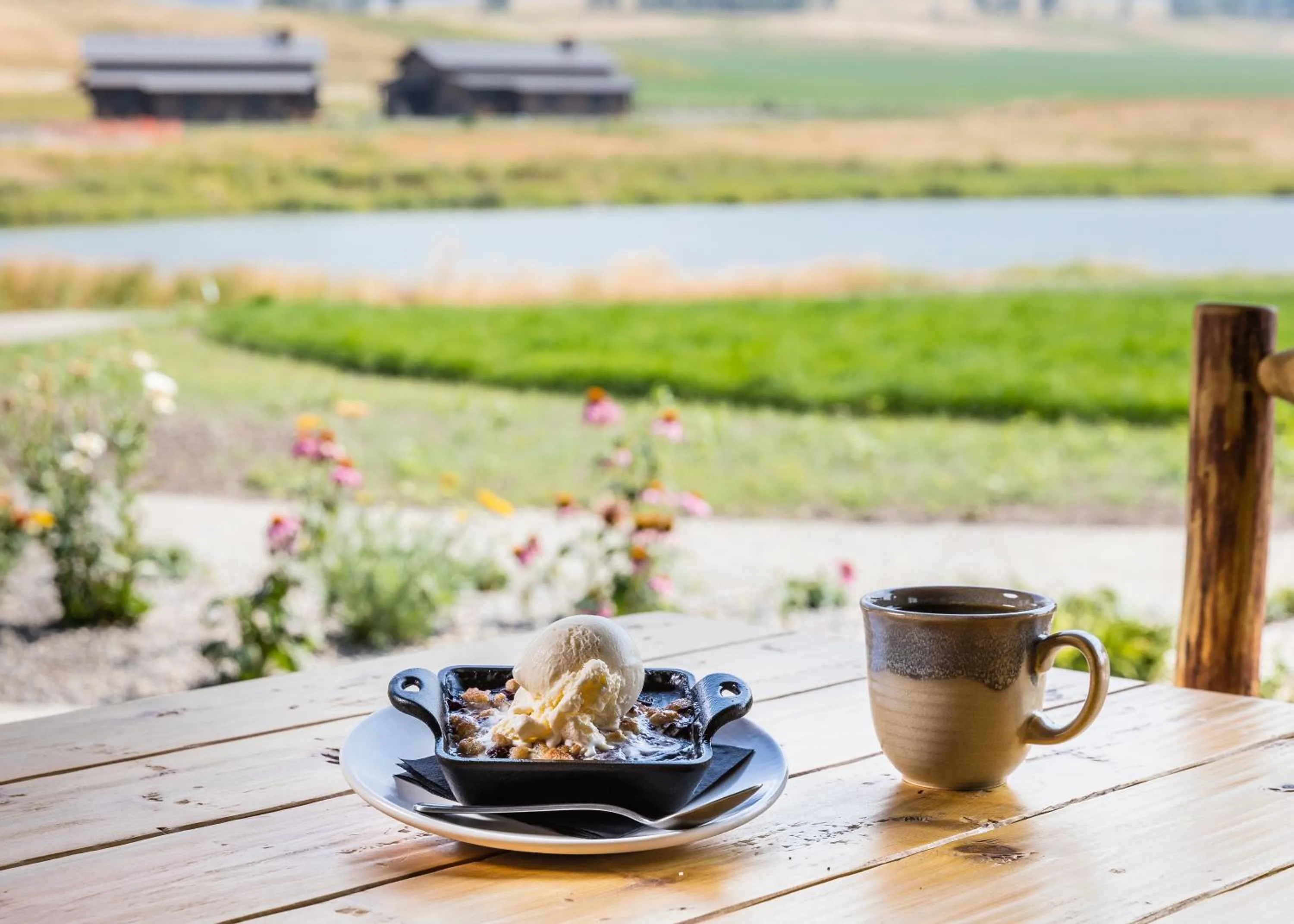 Food and drinks in Sage Lodge