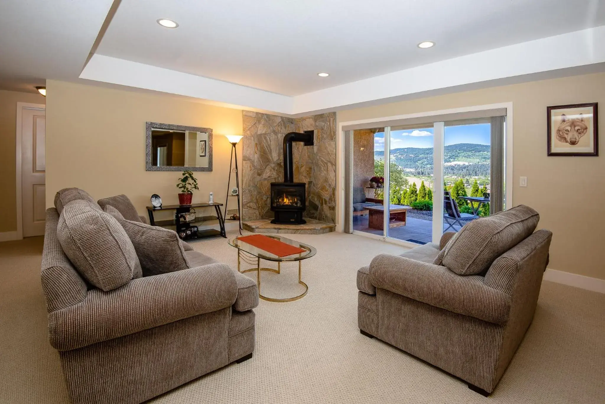 Summer in Adela's Bed and Breakfast Summer in Adela's Bed and Breakfast