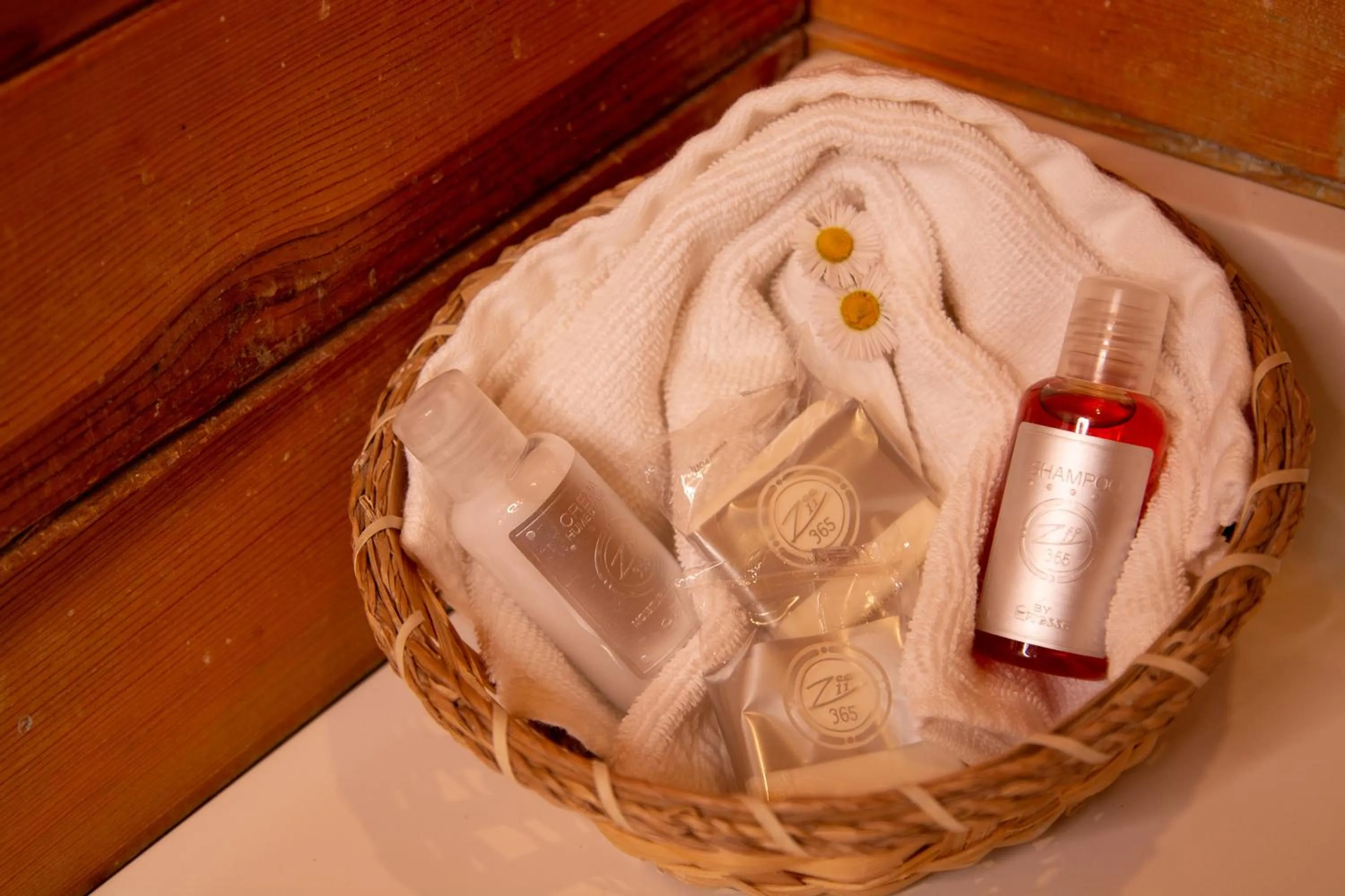 Bathroom in Villa Mexicana Creel Mountain Lodge