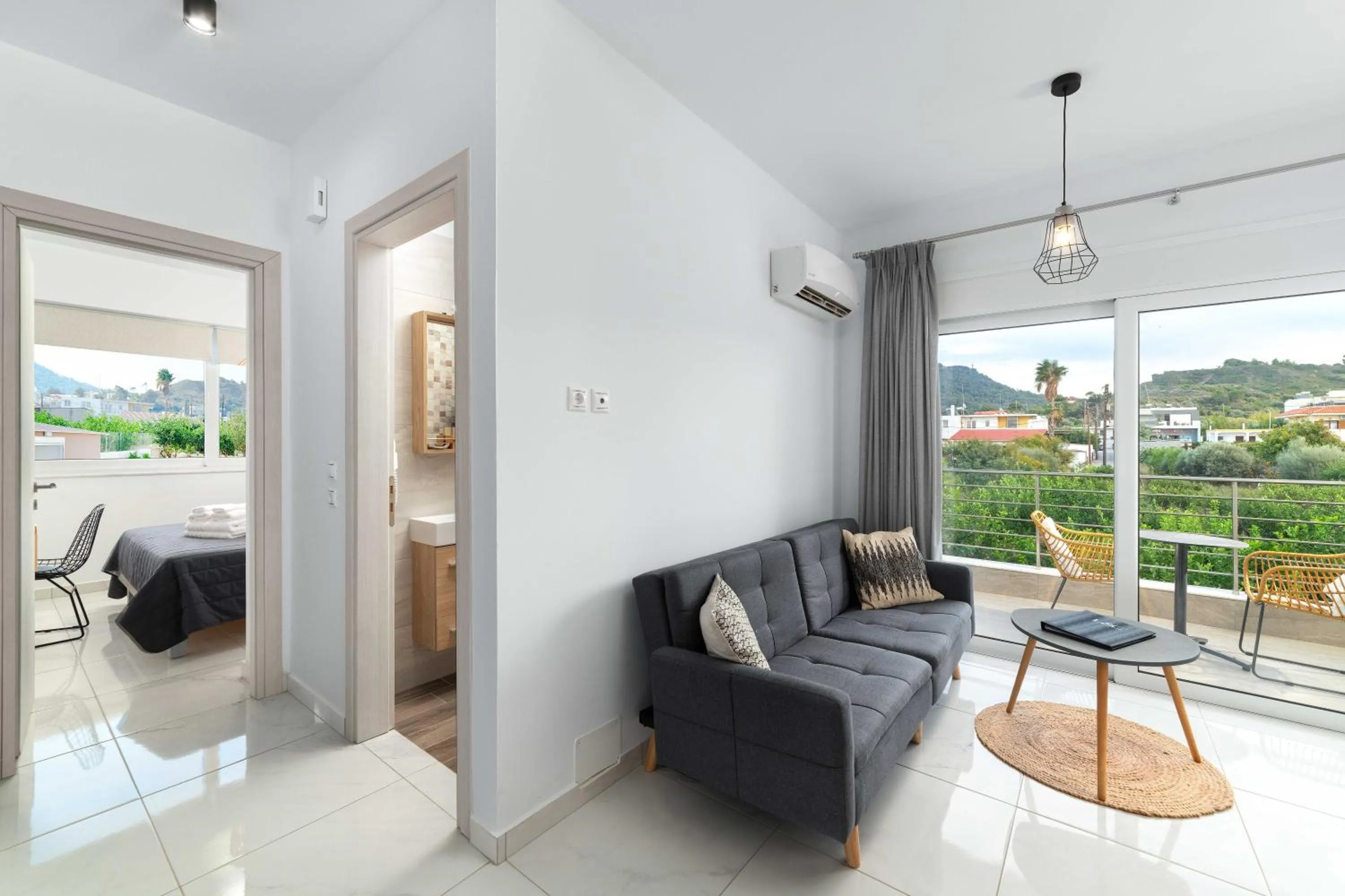Bathroom in L & C Boutique Apartments