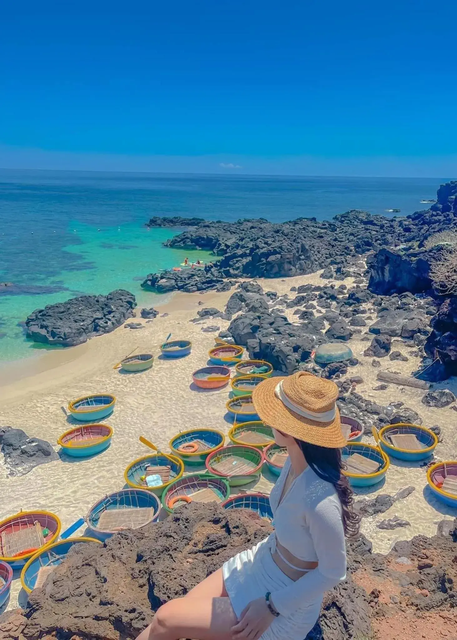 Swimming pool in Khách Sạn Thiên Trí Lý Sơn Swimming pool in Khách Sạn Thiên Trí Lý Sơn