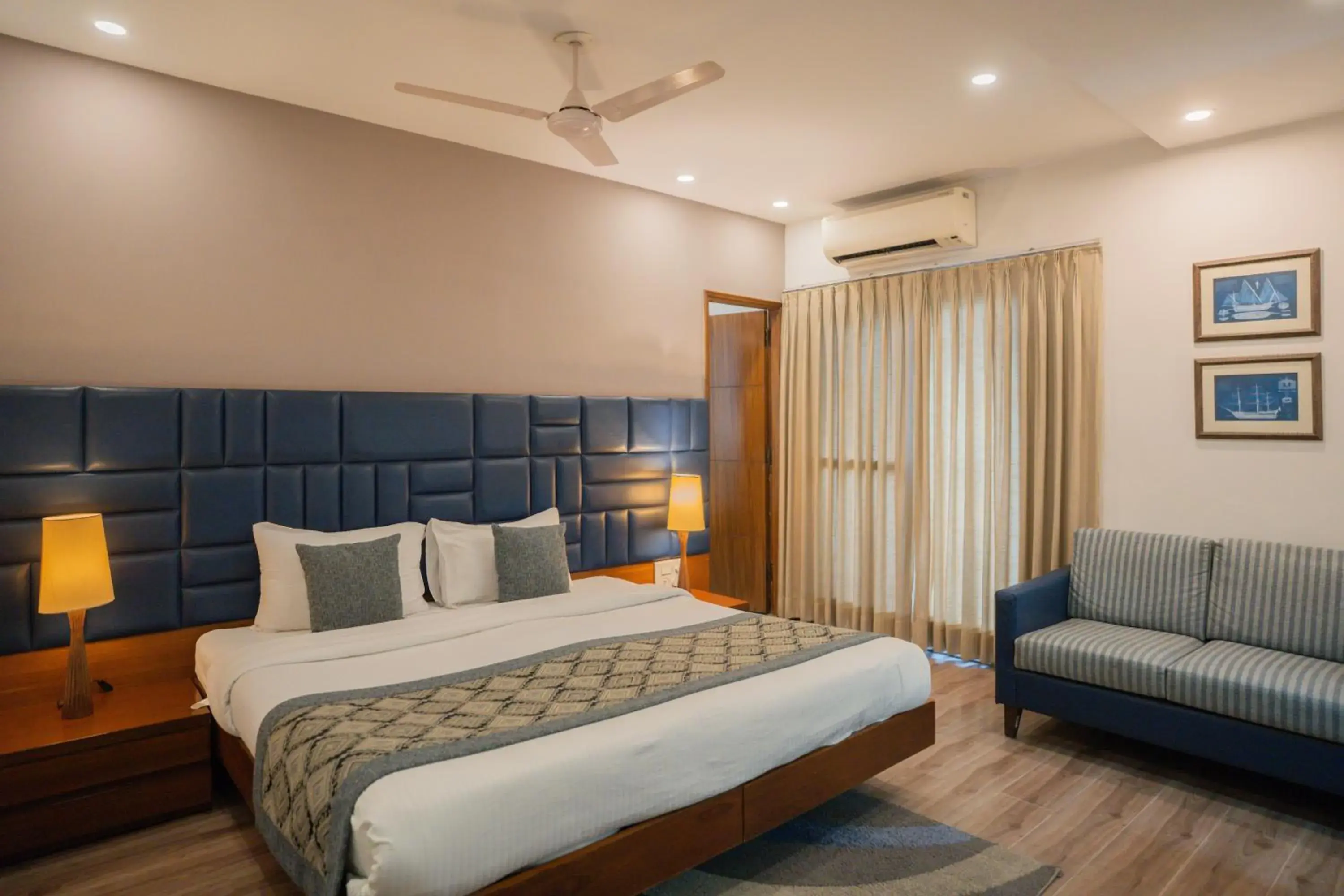 Bed in Ahuja Residency DLF Phase 2 Bed in Ahuja Residency DLF Phase 2