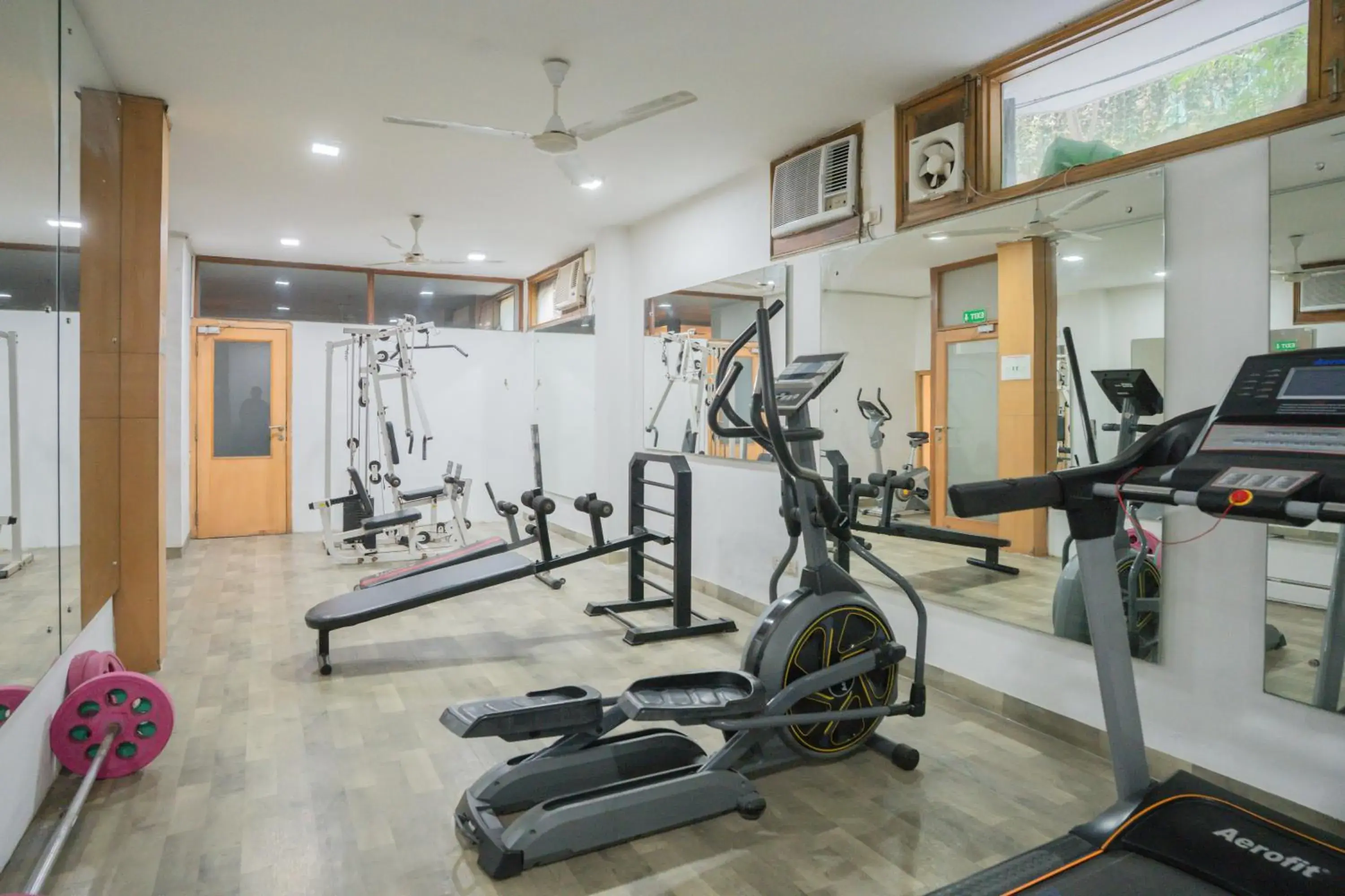 Fitness centre/facilities in Ahuja Residency DLF Phase 2 Fitness centre/facilities in Ahuja Residency DLF Phase 2
