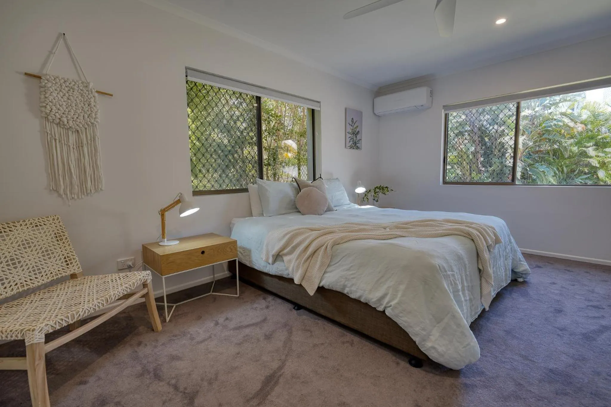 Bed in Hidden Oasis - Peregian Beach