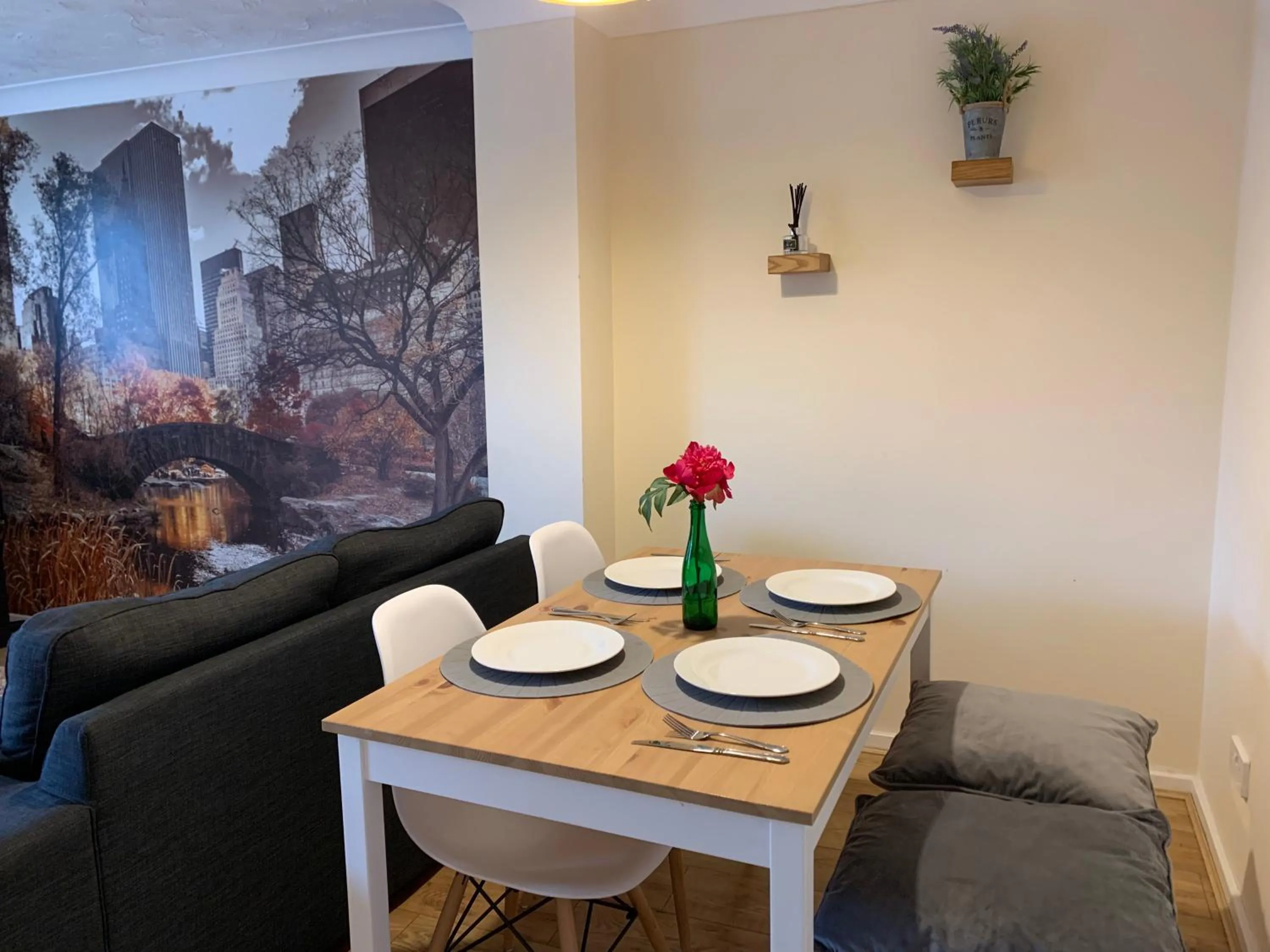 Cosy Corner House