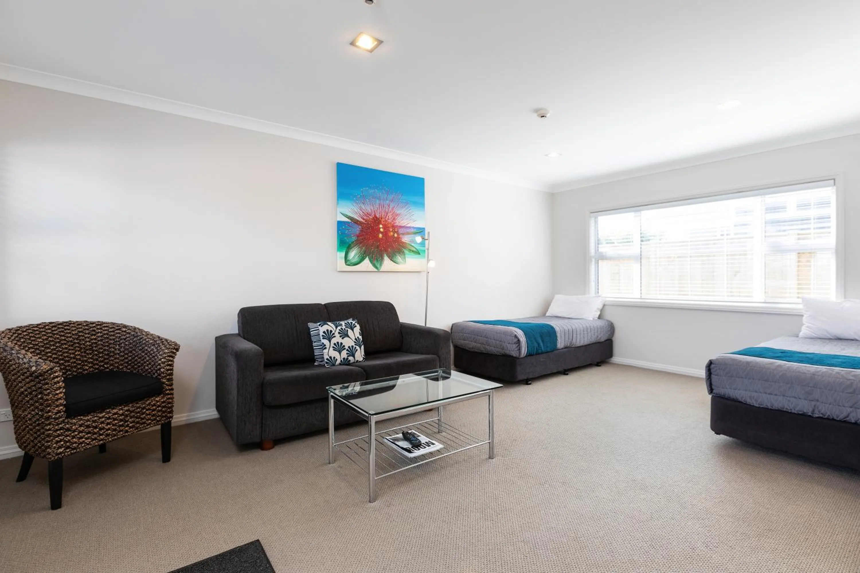 Bed in Beach Street Motel Apartments