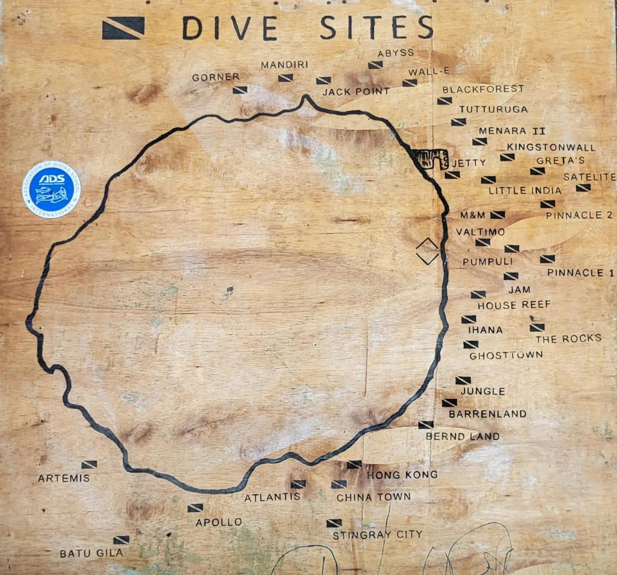 Diving in Pristine Paradise Dive Resort - Togean Islands, Una Una