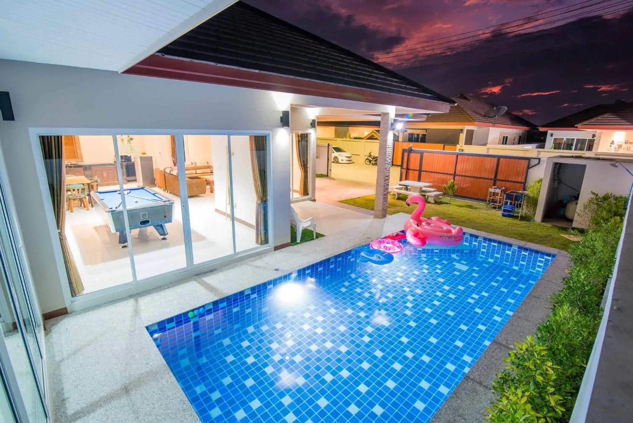 Greenview Pool Villa Cha-am
