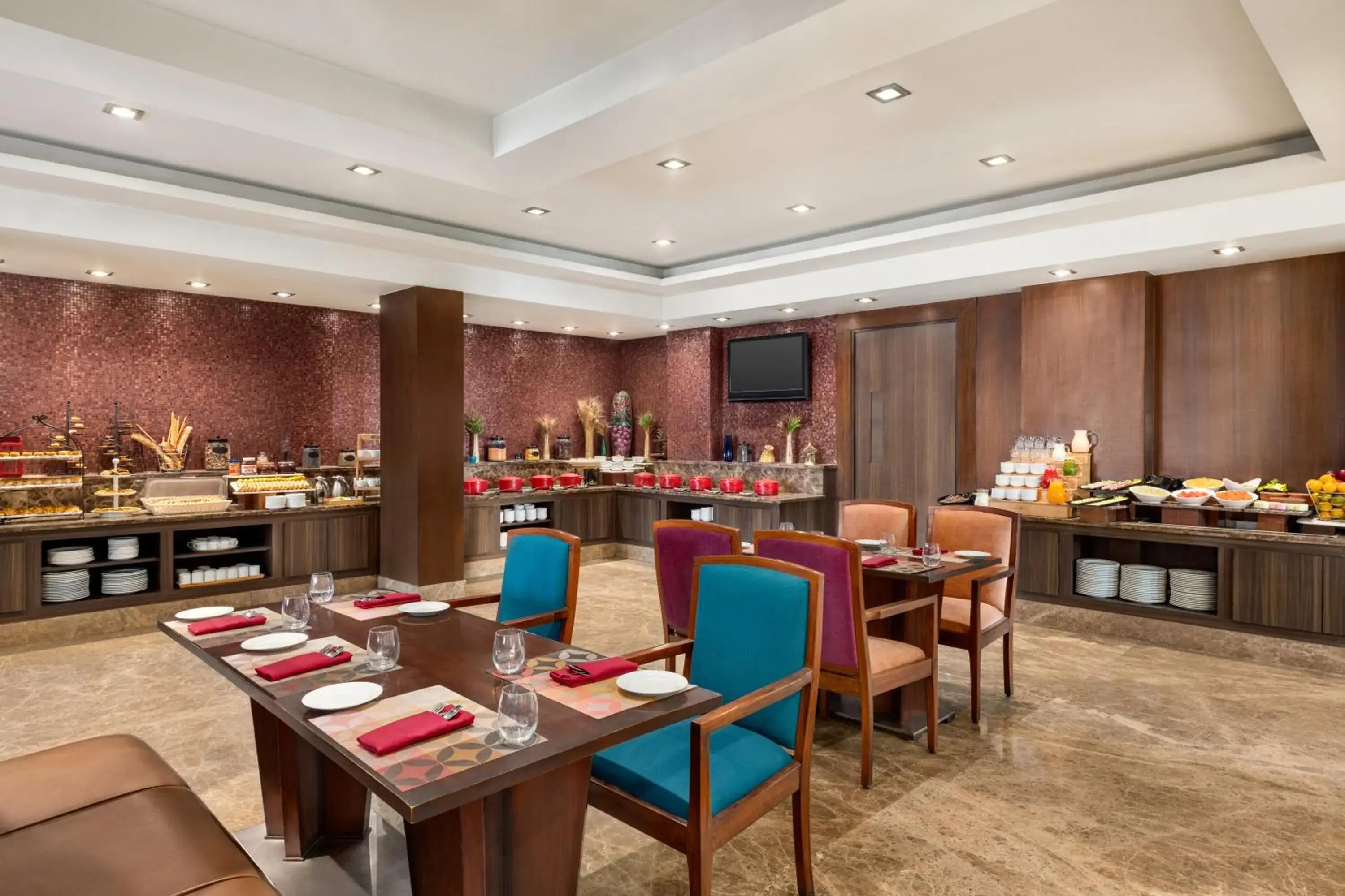Restaurant/places to eat in Ramada by Wyndham Jaipur North Restaurant/places to eat in Ramada by Wyndham Jaipur North
