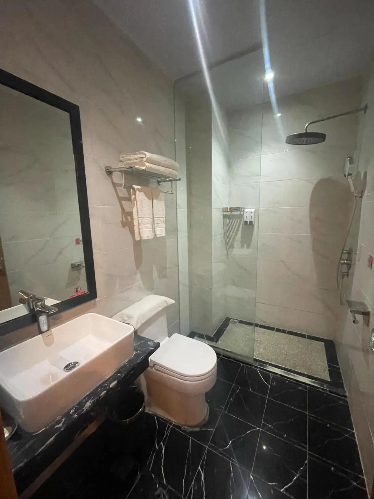 Standard Double or Twin Room in Vienna Hotel Standard Double or Twin Room in Vienna Hotel