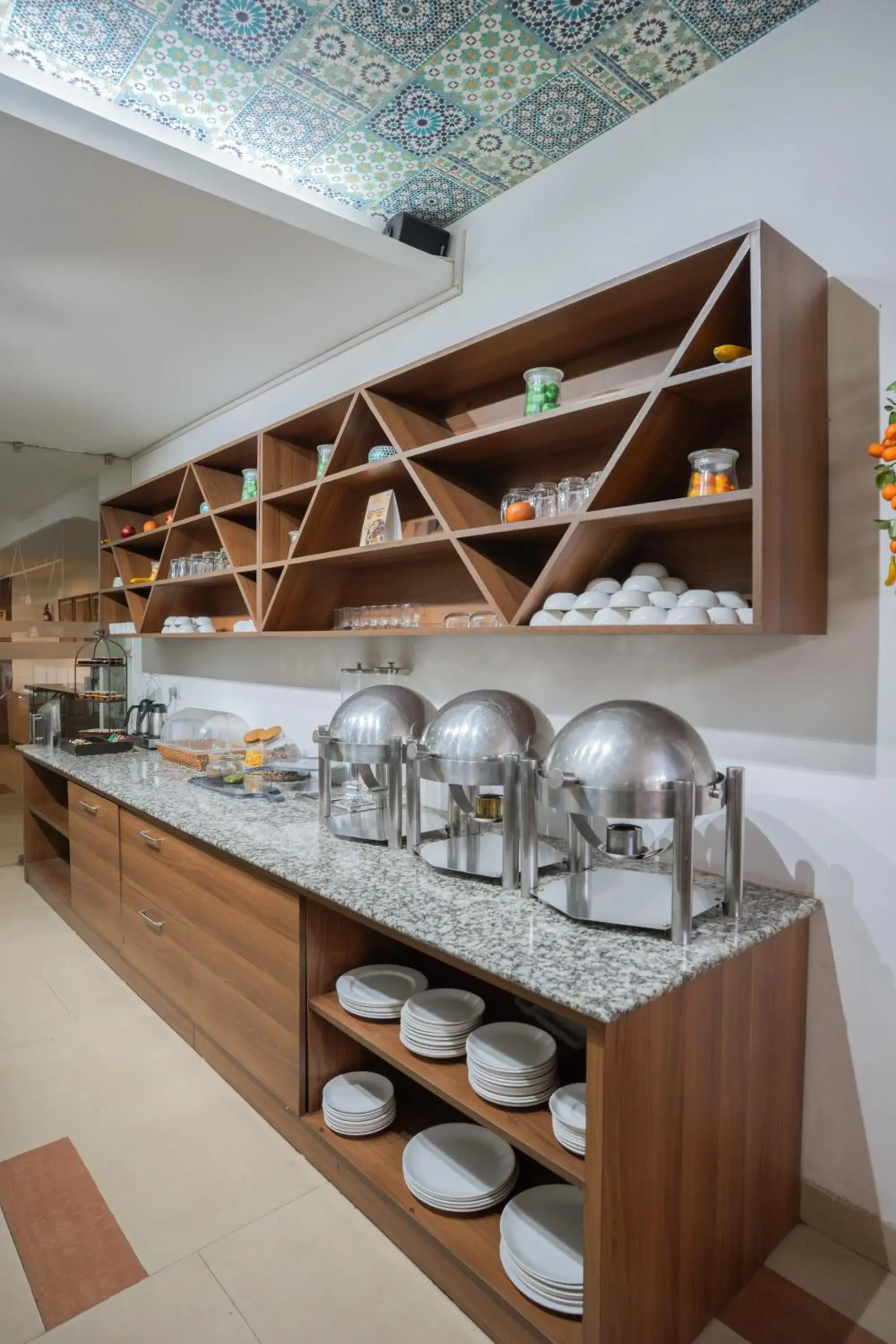 Restaurant/places to eat in Ahuja Residency Parklane Restaurant/places to eat in Ahuja Residency Parklane