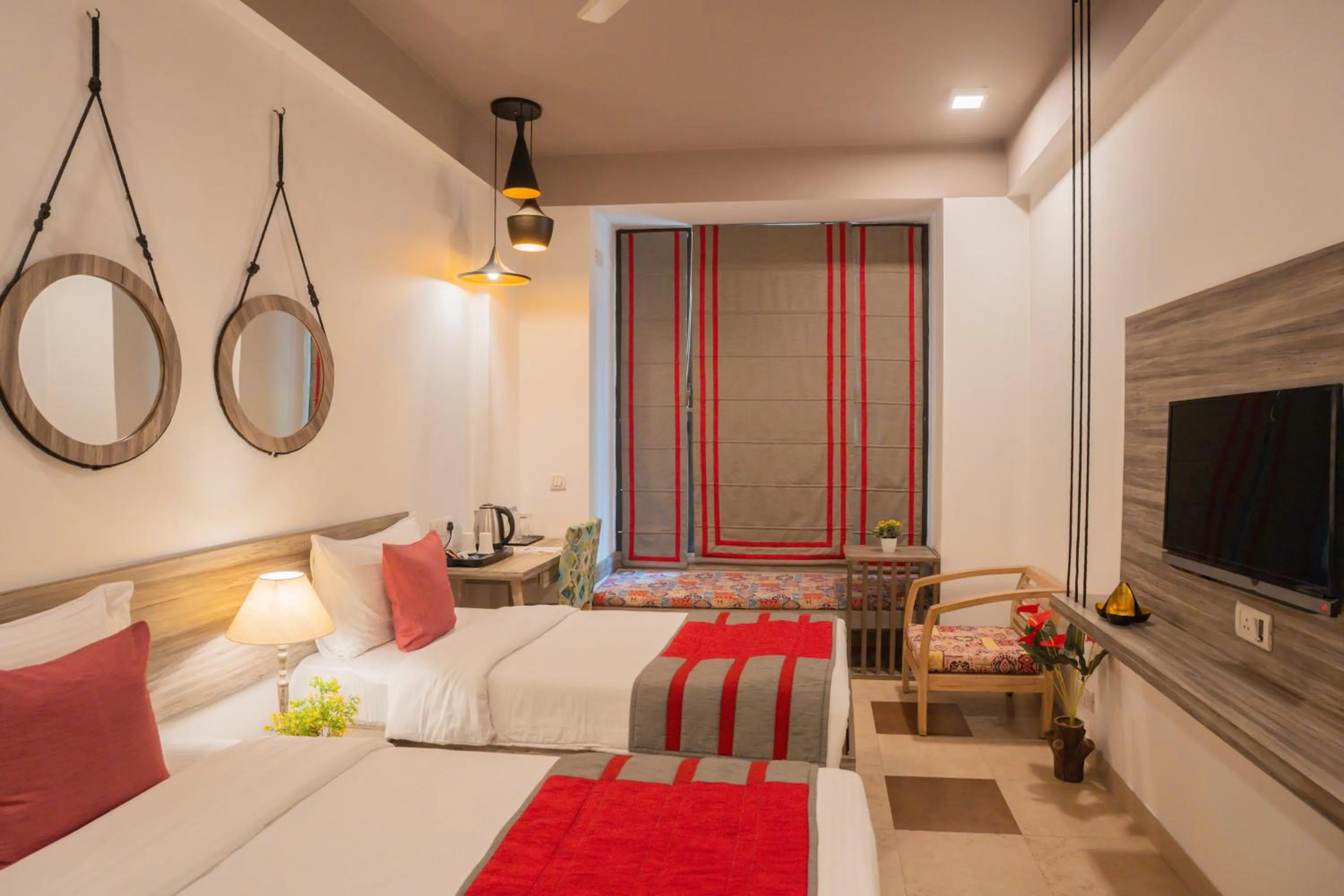 Bed in Ahuja Residency Parklane