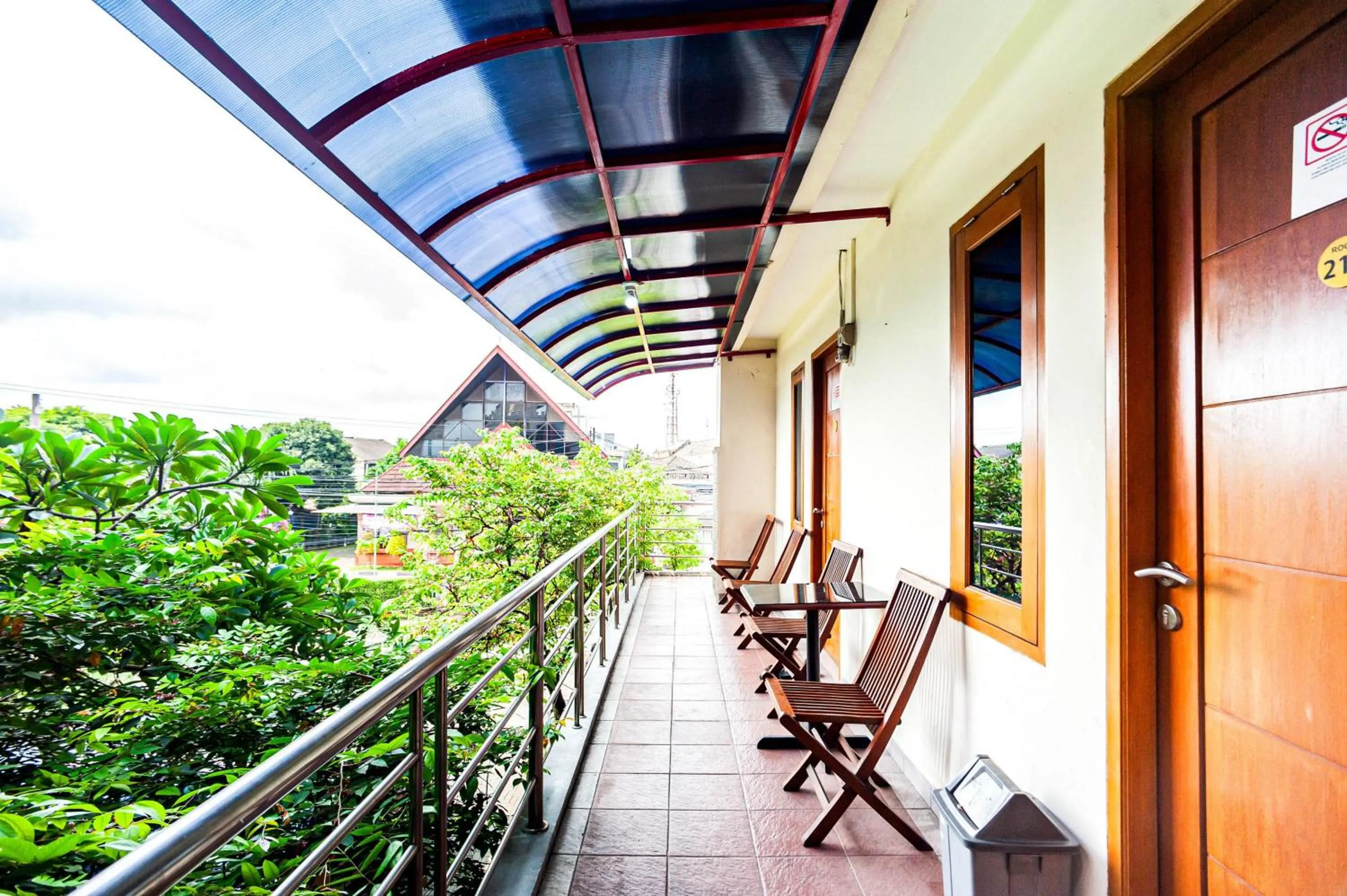 Property building in RedDoorz Plus near Universitas Indonesia