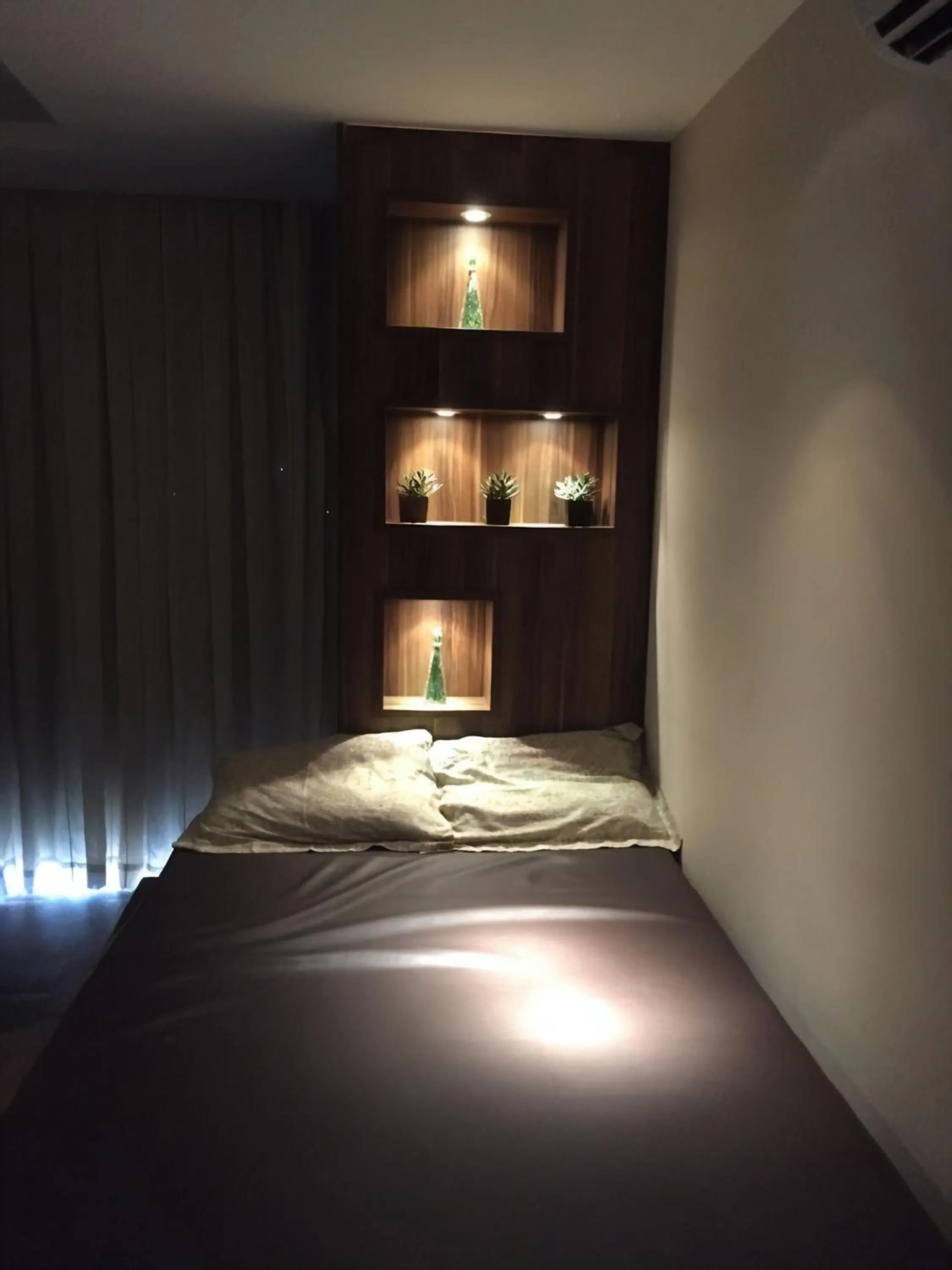 Communal lounge/ TV room, Bed in Flat no Portogalo