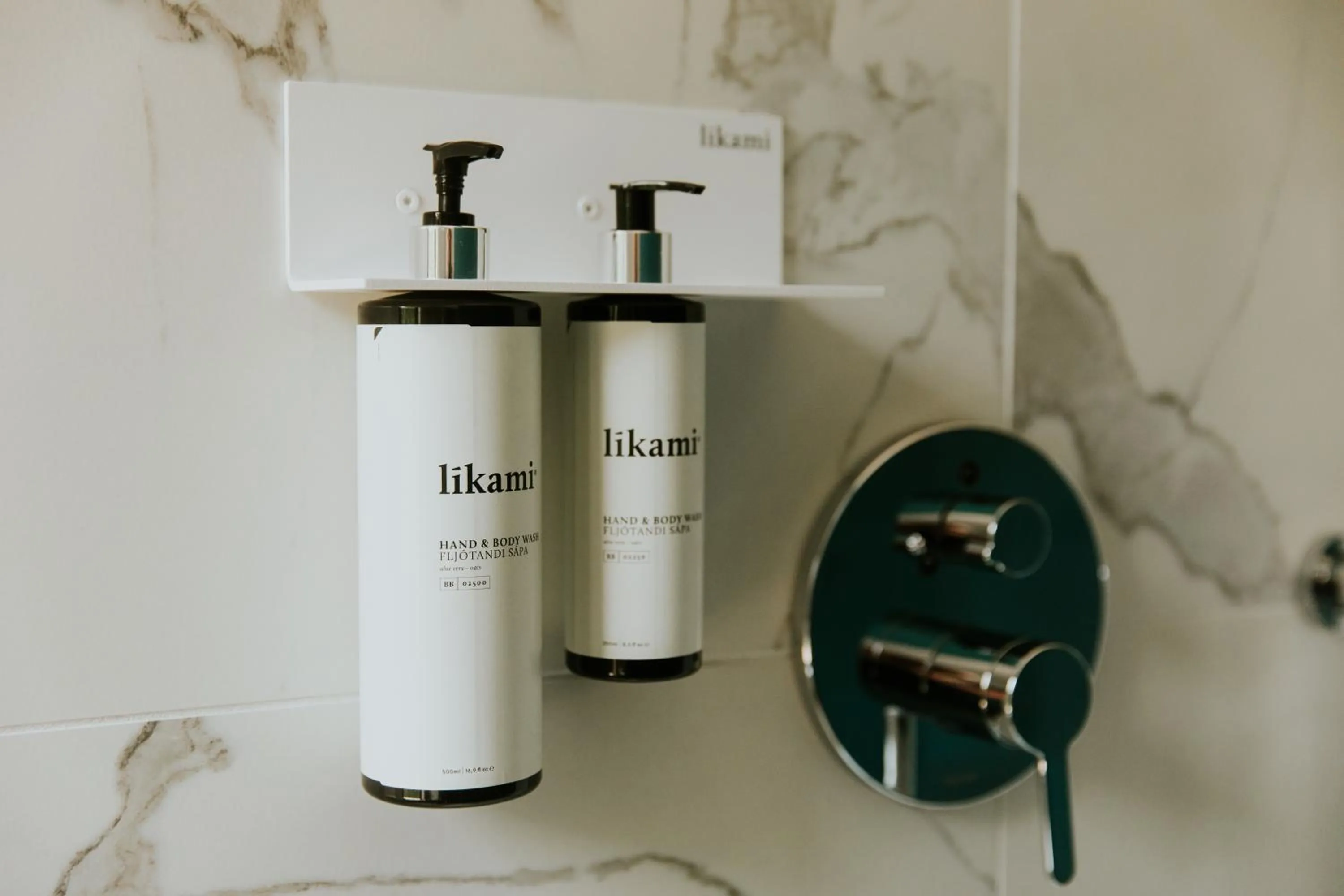 Shower in Hotel Jerom