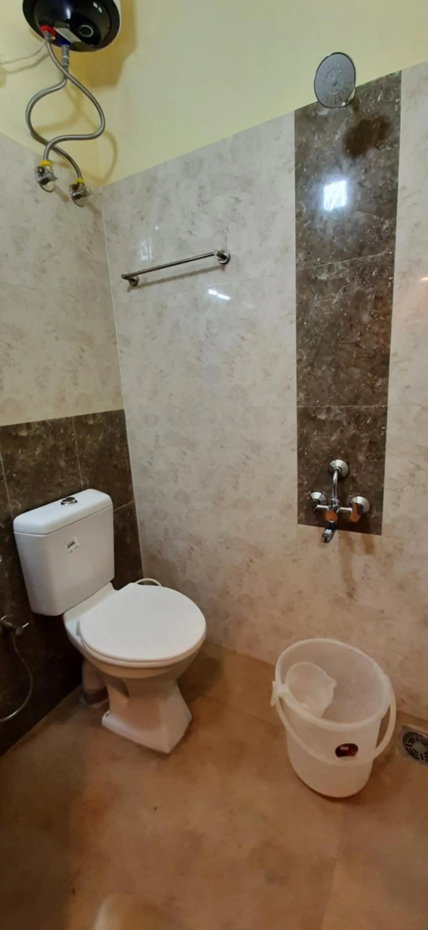 Bathroom in Kans One