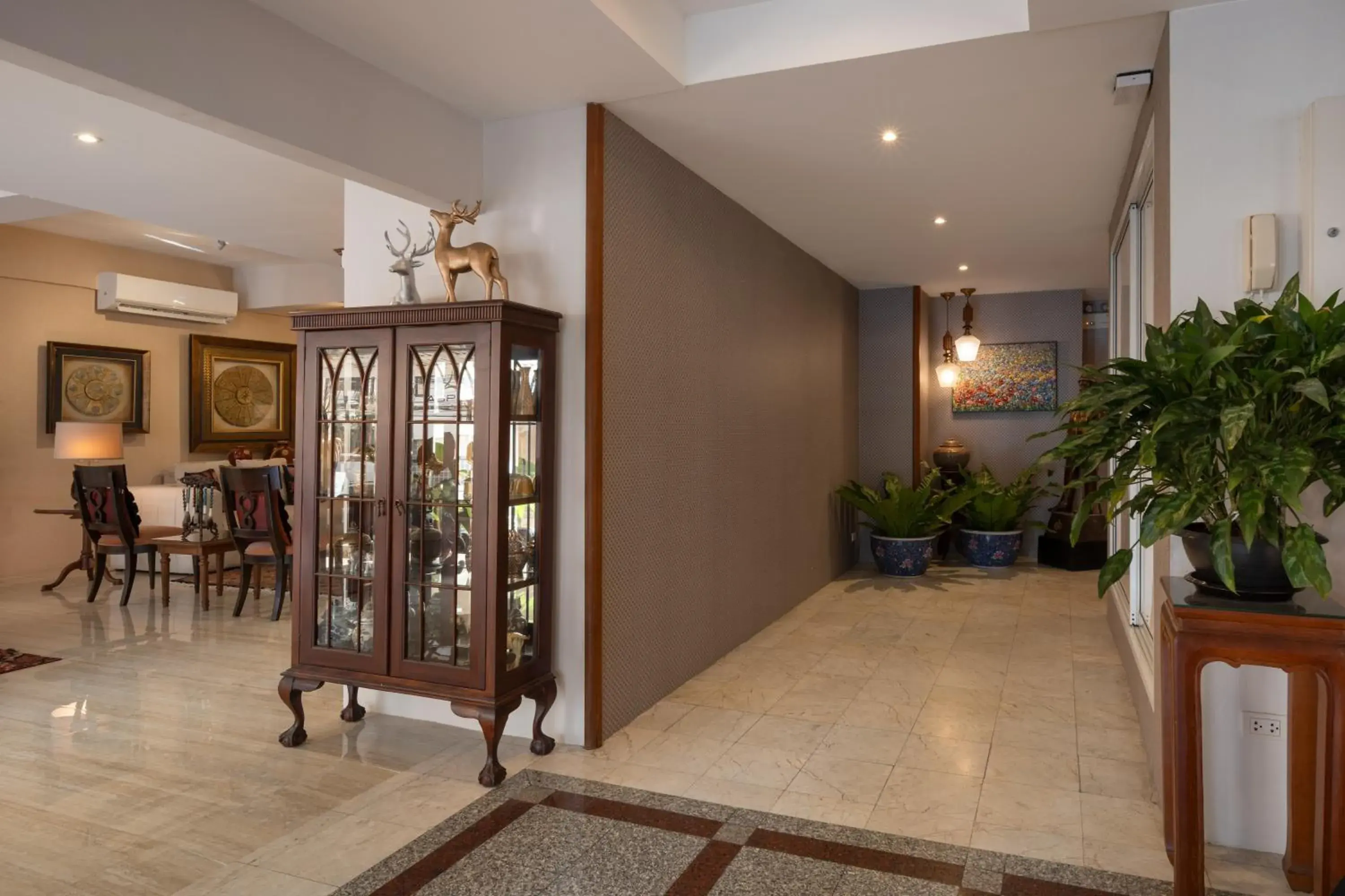 Lobby or reception in Aspira Residence Ruamrudee Lobby or reception in Aspira Residence Ruamrudee