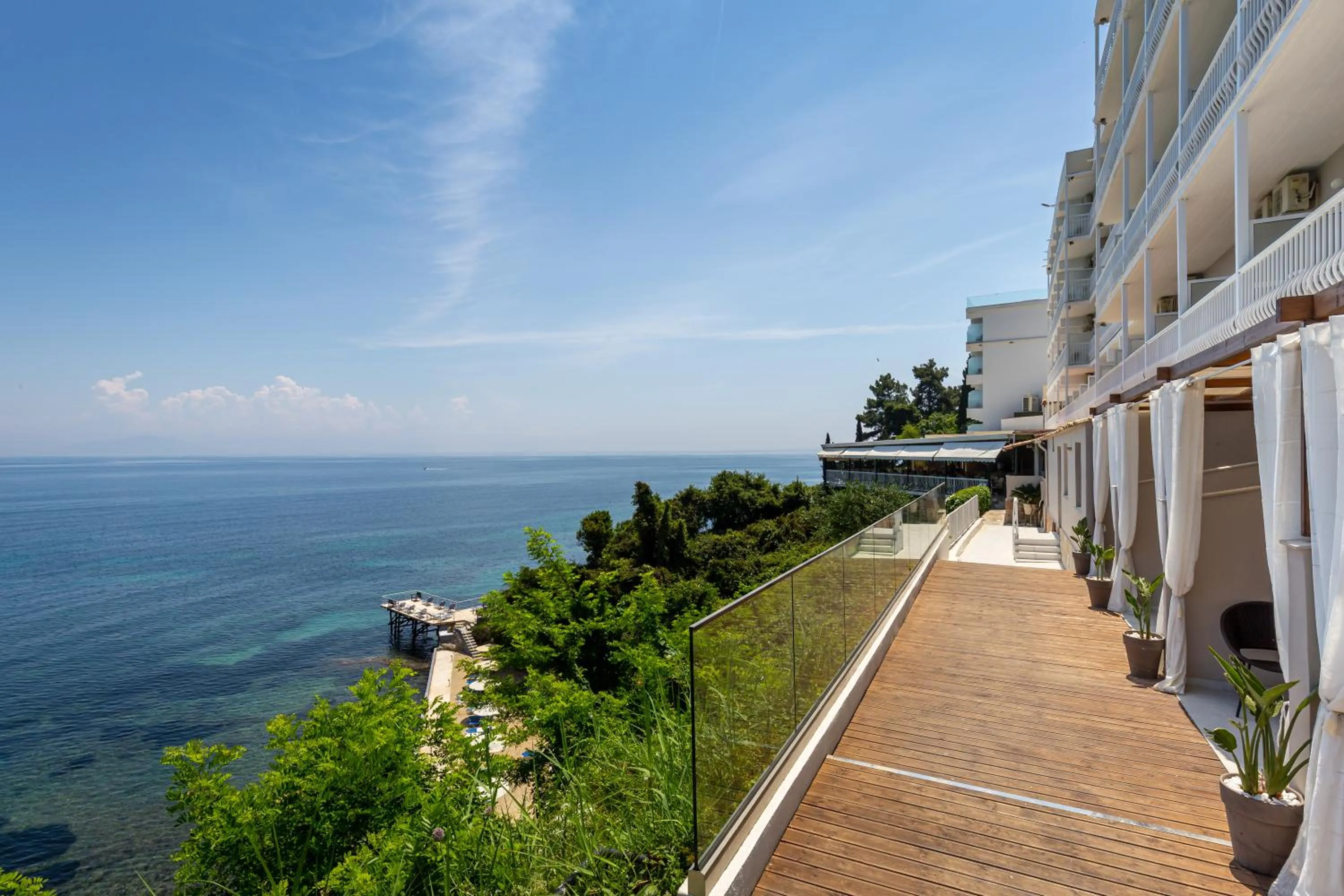 Balcony/Terrace in Oasis Hotel