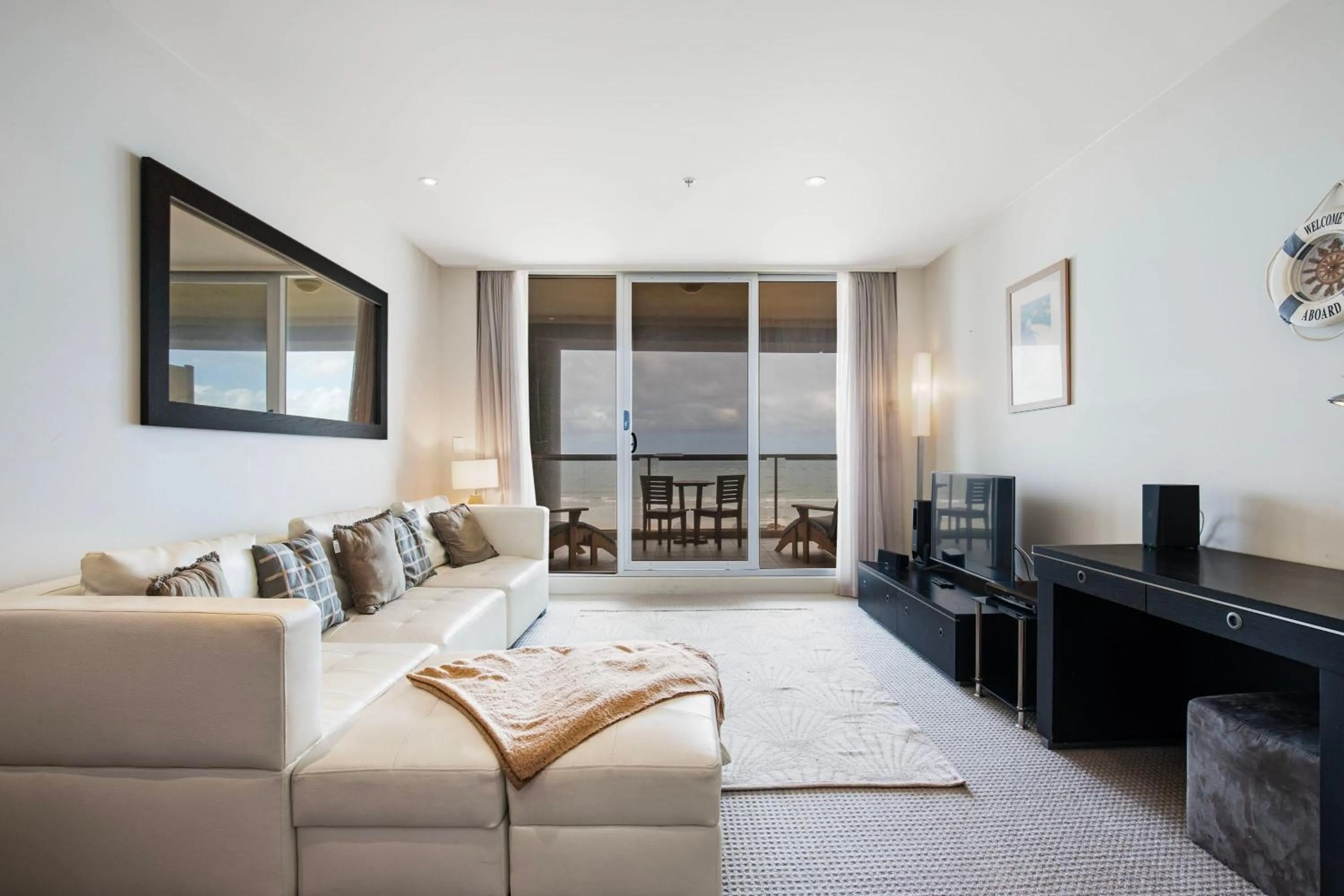 Pier 216 - Ocean View 1BR Private balcony