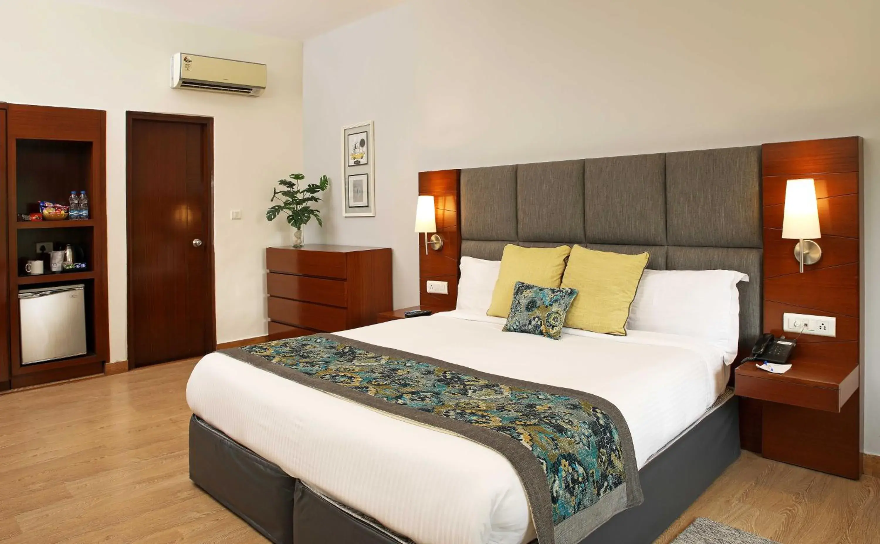 Bed in Ahuja Residency Sunder Nagar Bed in Ahuja Residency Sunder Nagar