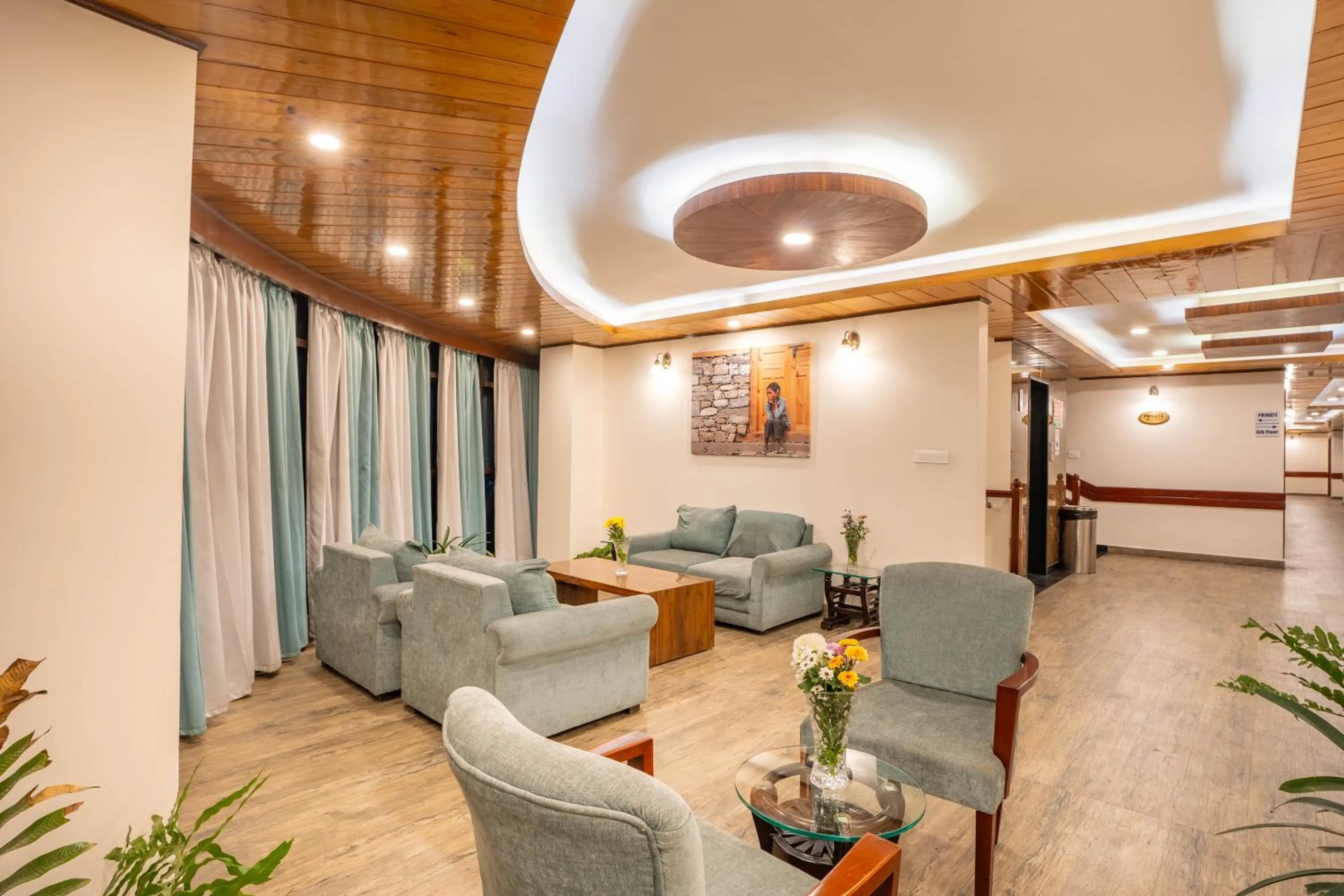 Lobby or reception in Yashshree Jai Hotel & Banquet