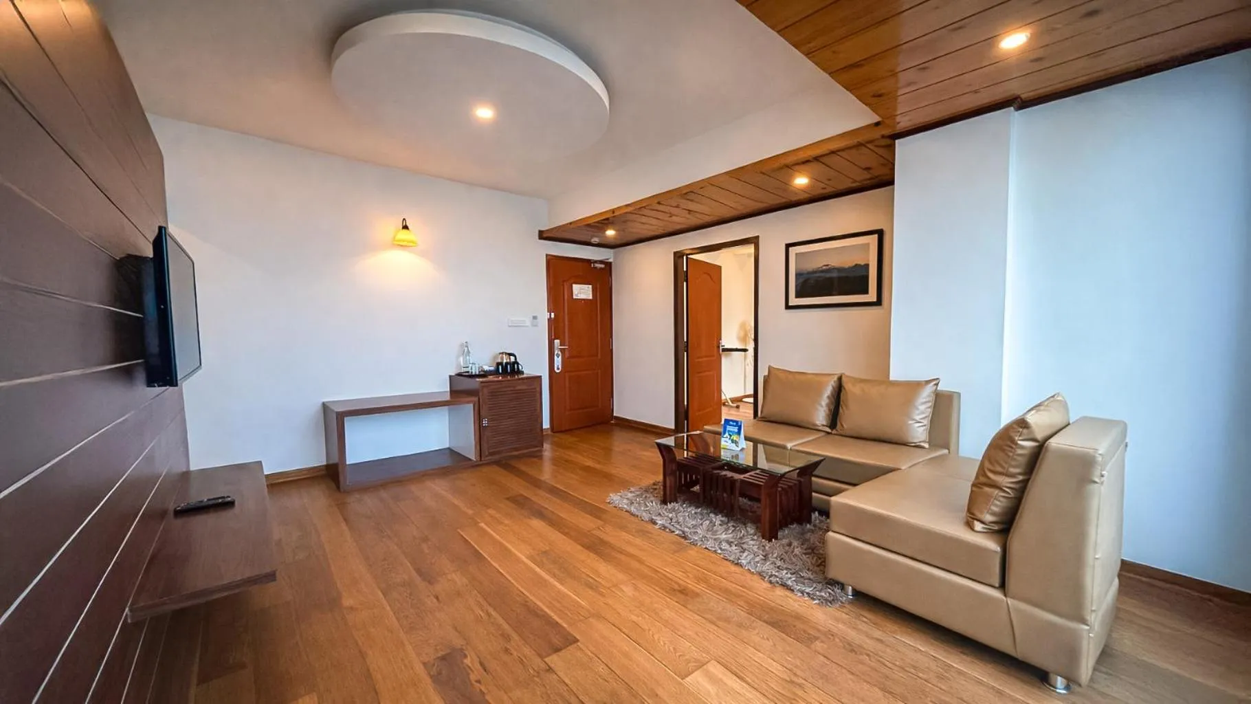 Living room in Yashshree Jai Hotel & Banquet