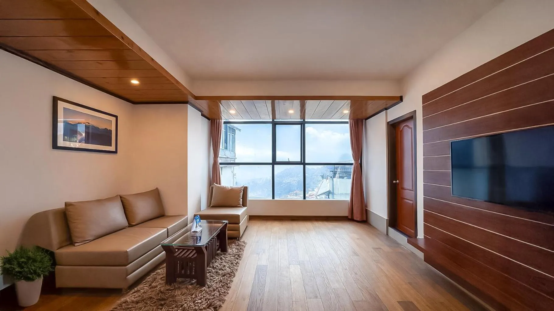 Living room in Yashshree Jai Hotel & Banquet