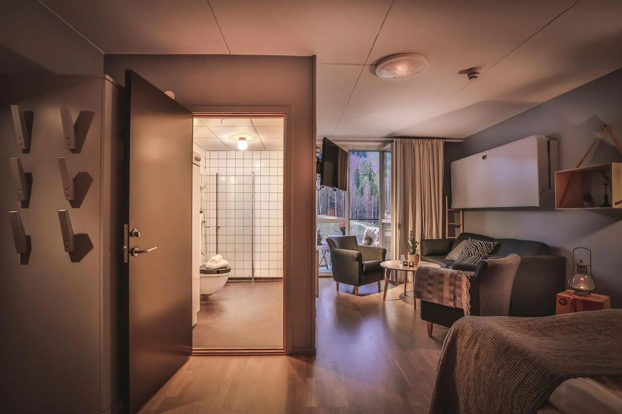 Photo of the whole room in Bergshotellet