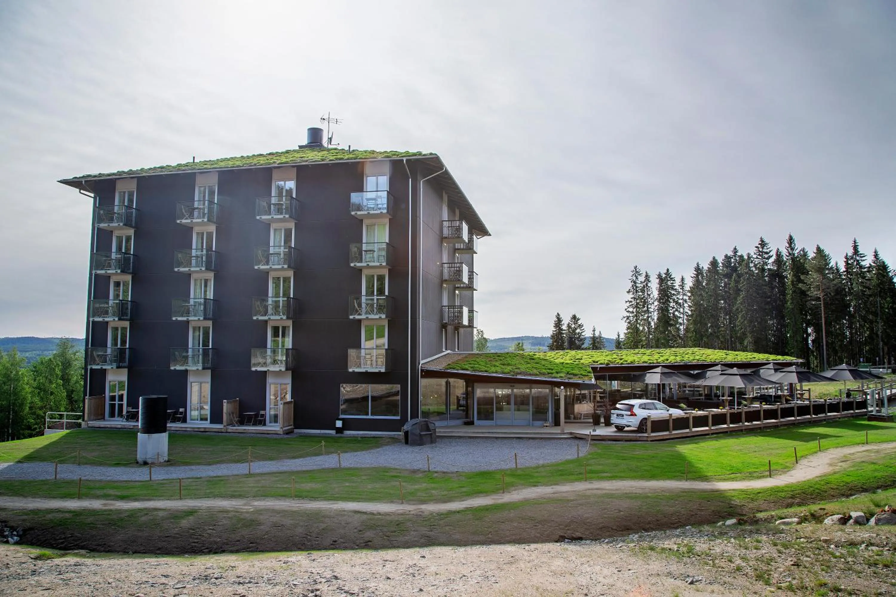 Property building in Bergshotellet