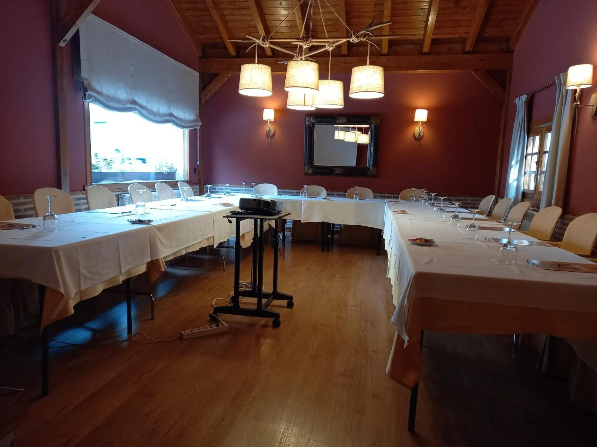 Meeting/conference room in Nava Real